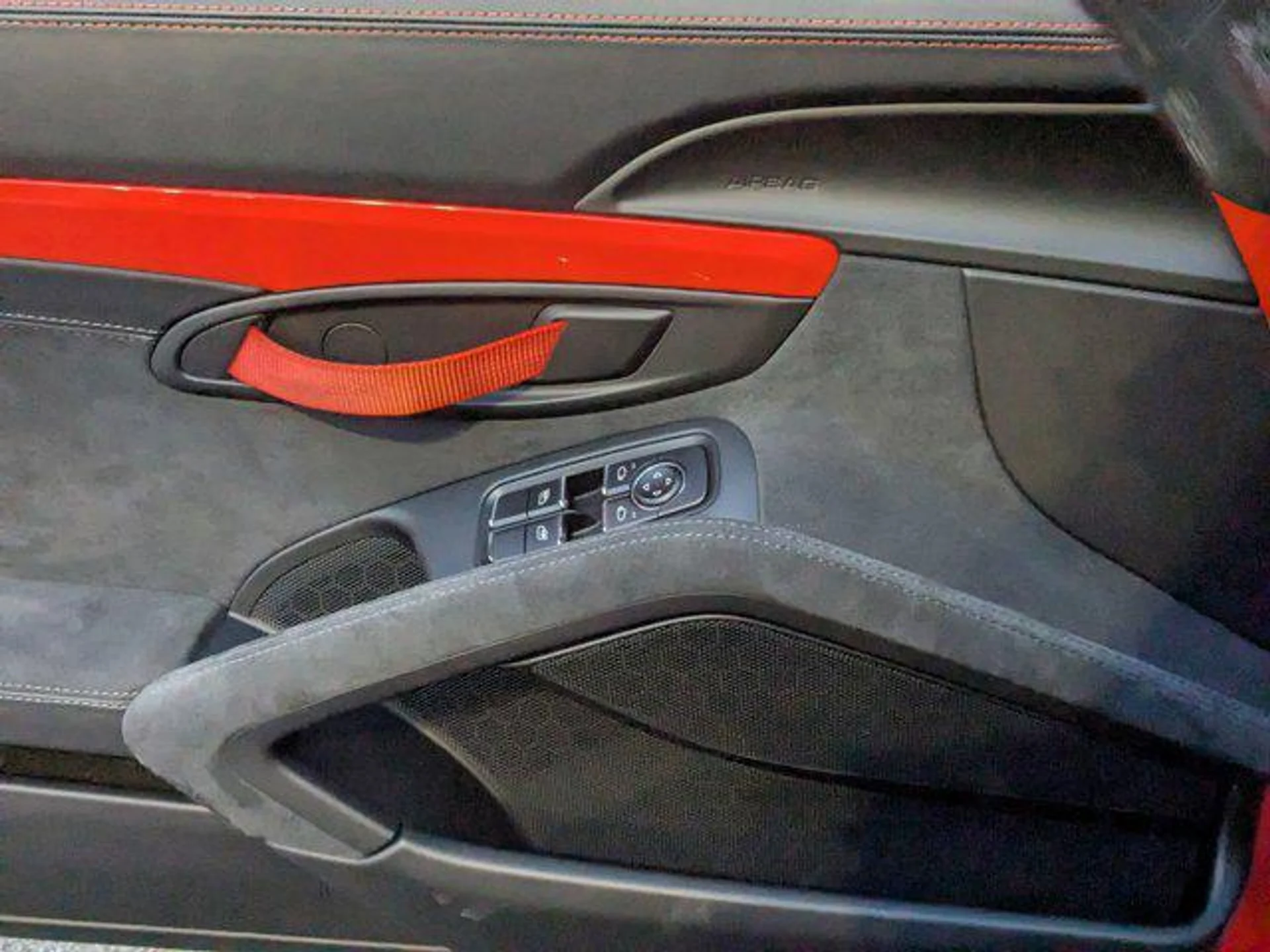 mph014_2574862112_Z_Wxc3p_Qp3i_Sm_Er2_V6_MC_Fs_O_Jcp54_fe8977e90c