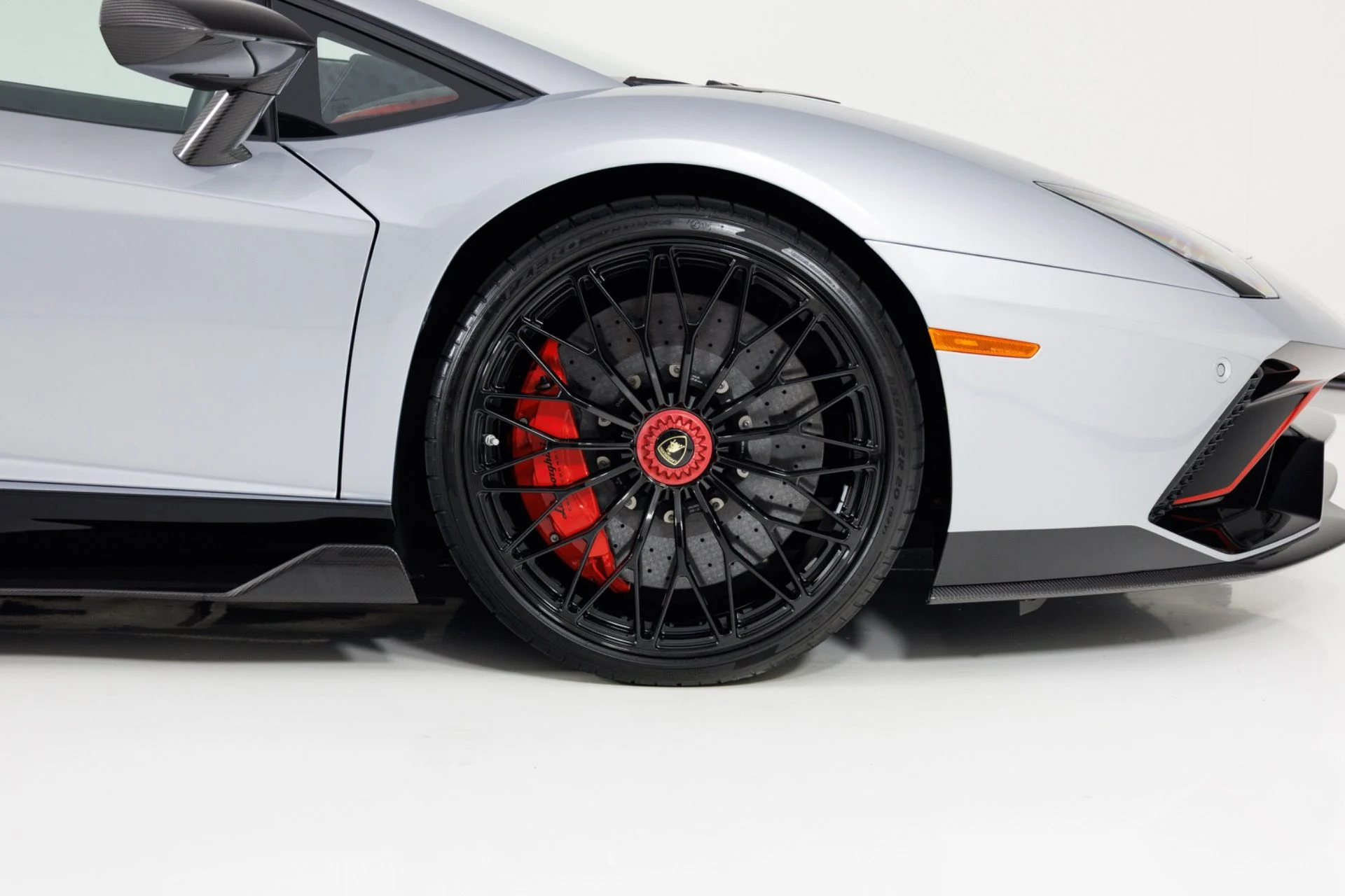 mph014_2575578024_Used_2022_Lamborghini_Aventador_LP_780_4_Ultimae_1784925943_f1ae40776e
