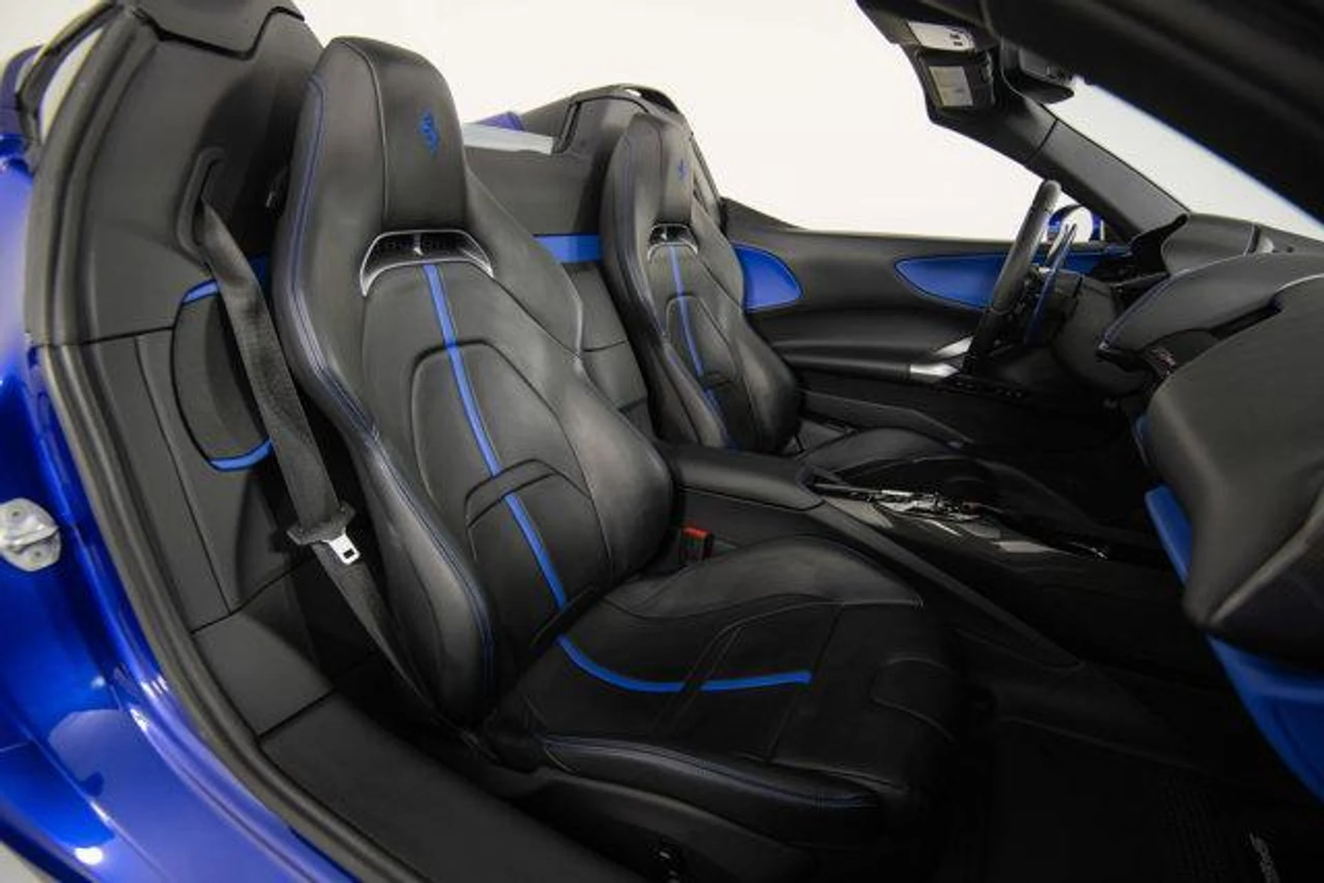 mph014_2584094630_jc_H_Ziwb_Nd_M_Odh1jgp5bg_PT_Ng4_Ks_c38f2f6065