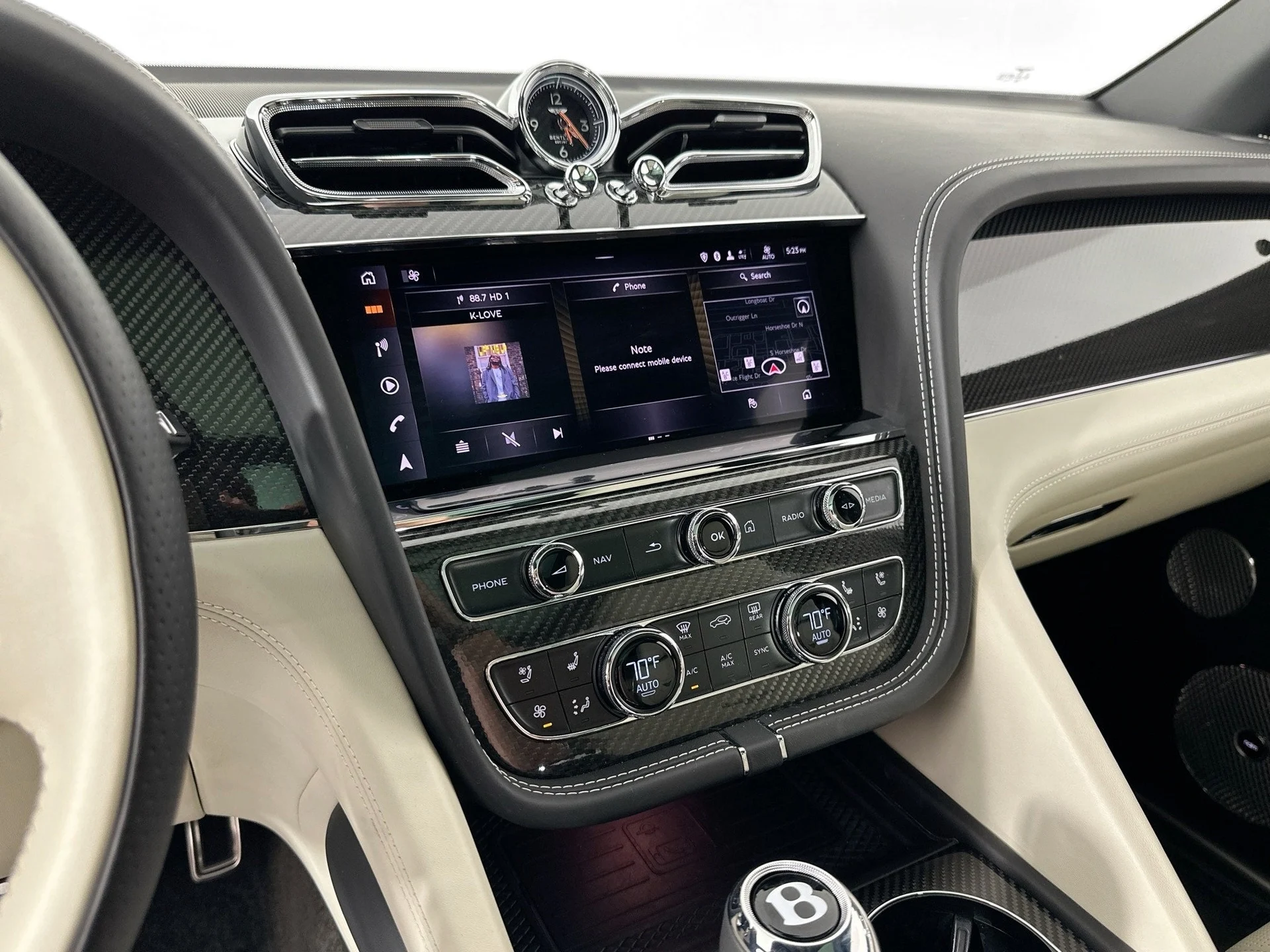 mph014_2593559655_15_6a9d1d1412