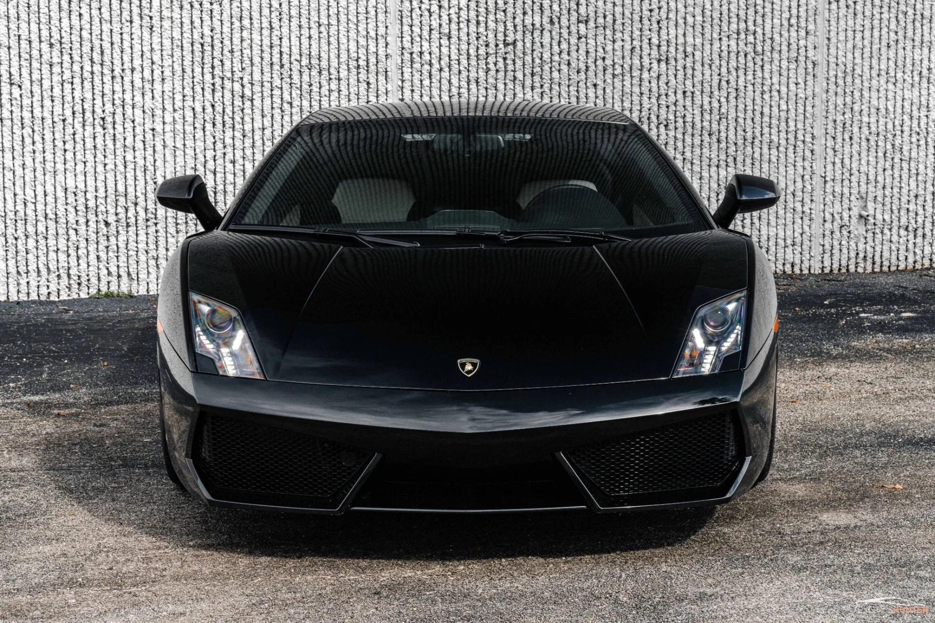 mph014_2597312978_Used_2012_Lamborghini_Gallardo_LP_550_2_w_a_White_Interior_Diamond_Stitch_Reverse_Cam_Front_Lift_1696105908_646c08b188