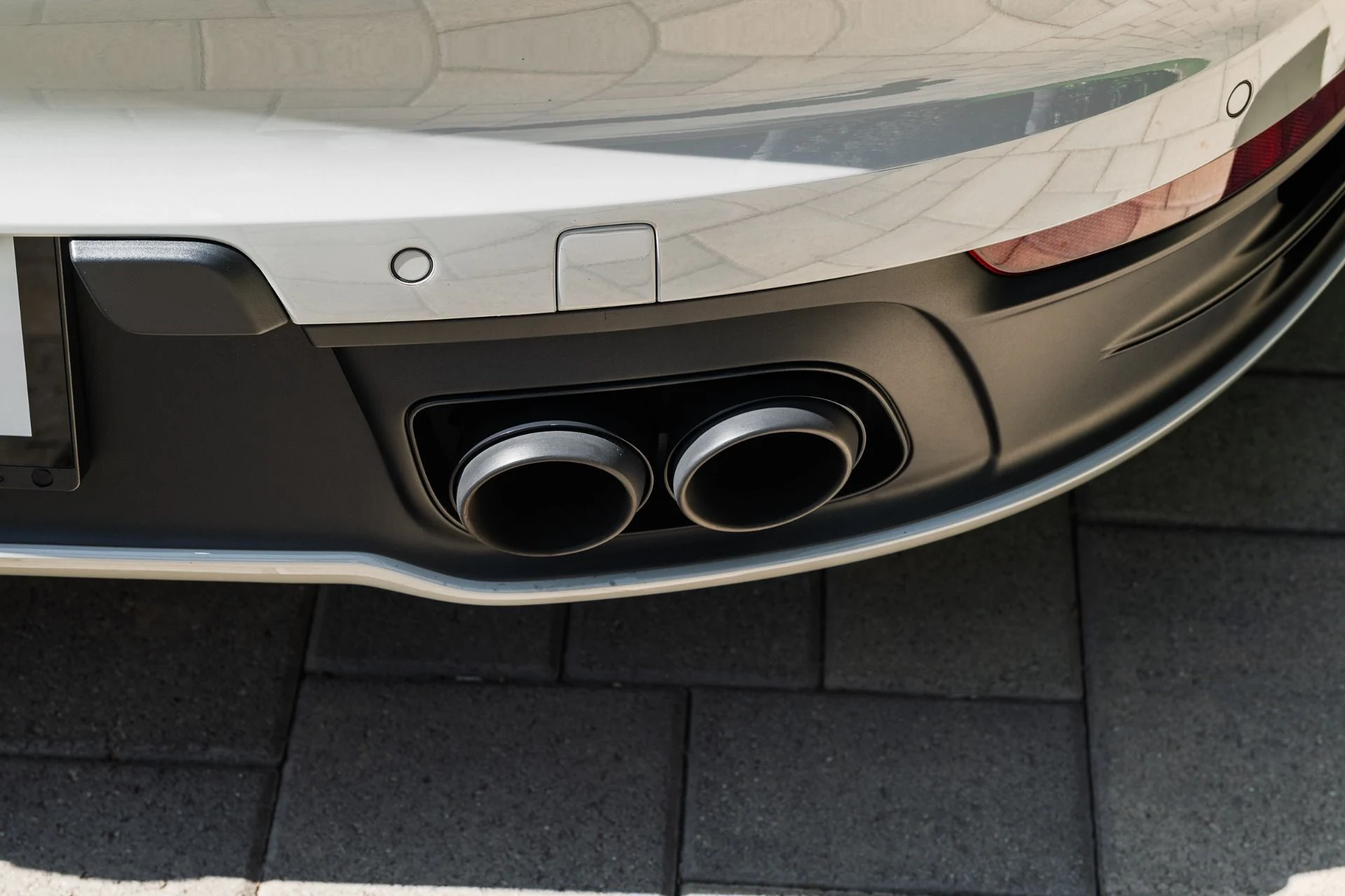 mph014_2597945354_Used_2024_Porsche_911_Carrera_4_S_1790639566_1e38943720