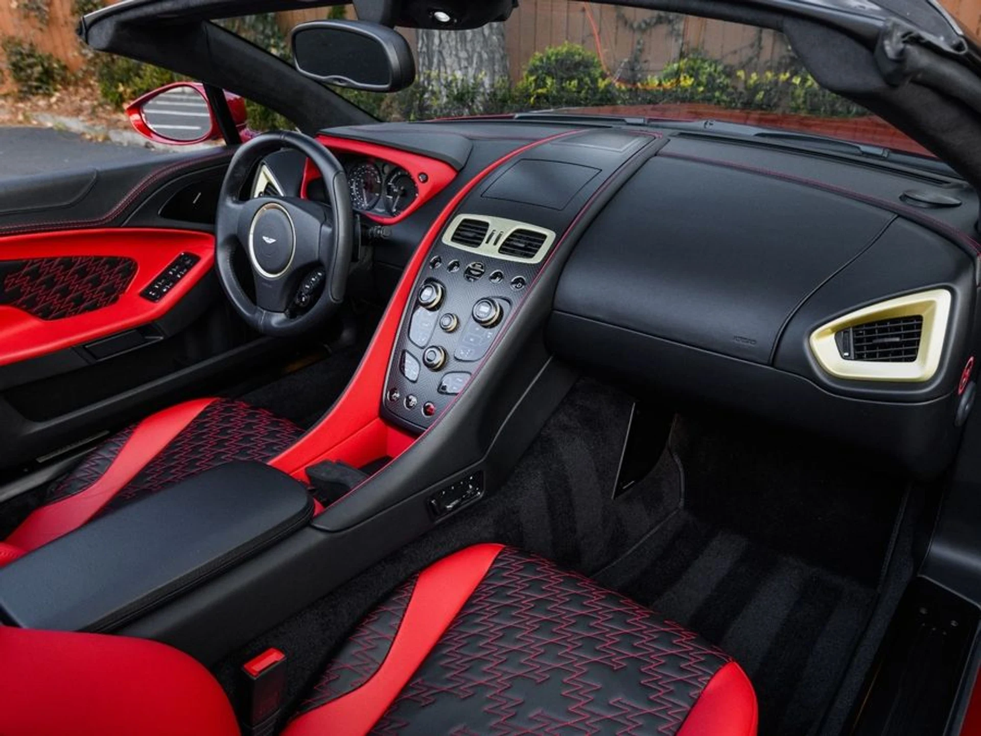 mph014_2600218586_f8c73a09_e20f_444d_b1f3_5162e47c15a1_cc94a1d056