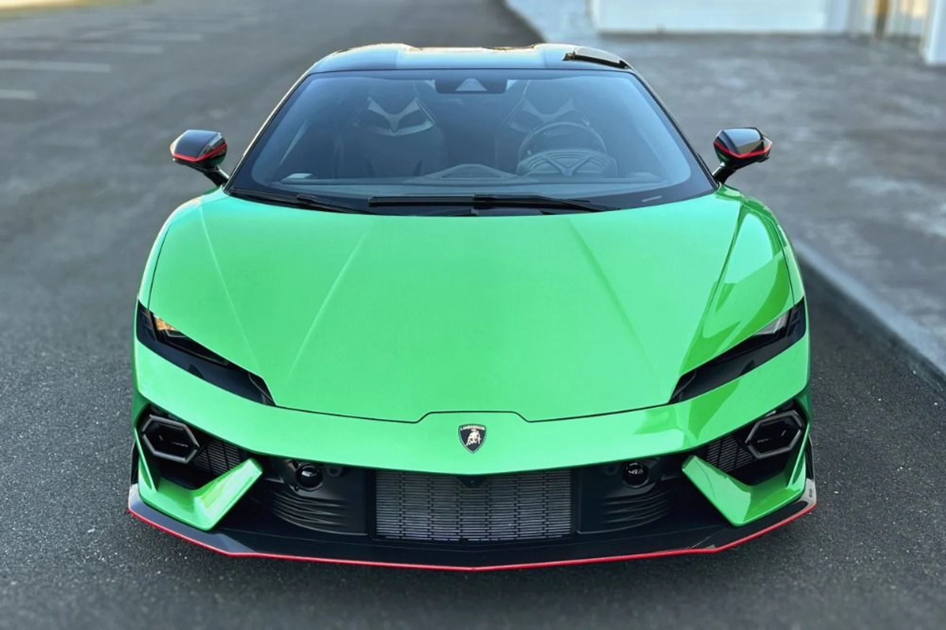 mph014_2601932519_New_2026_Lamborghini_Temerario_Alleggerita_1766488898_72c6dc3816