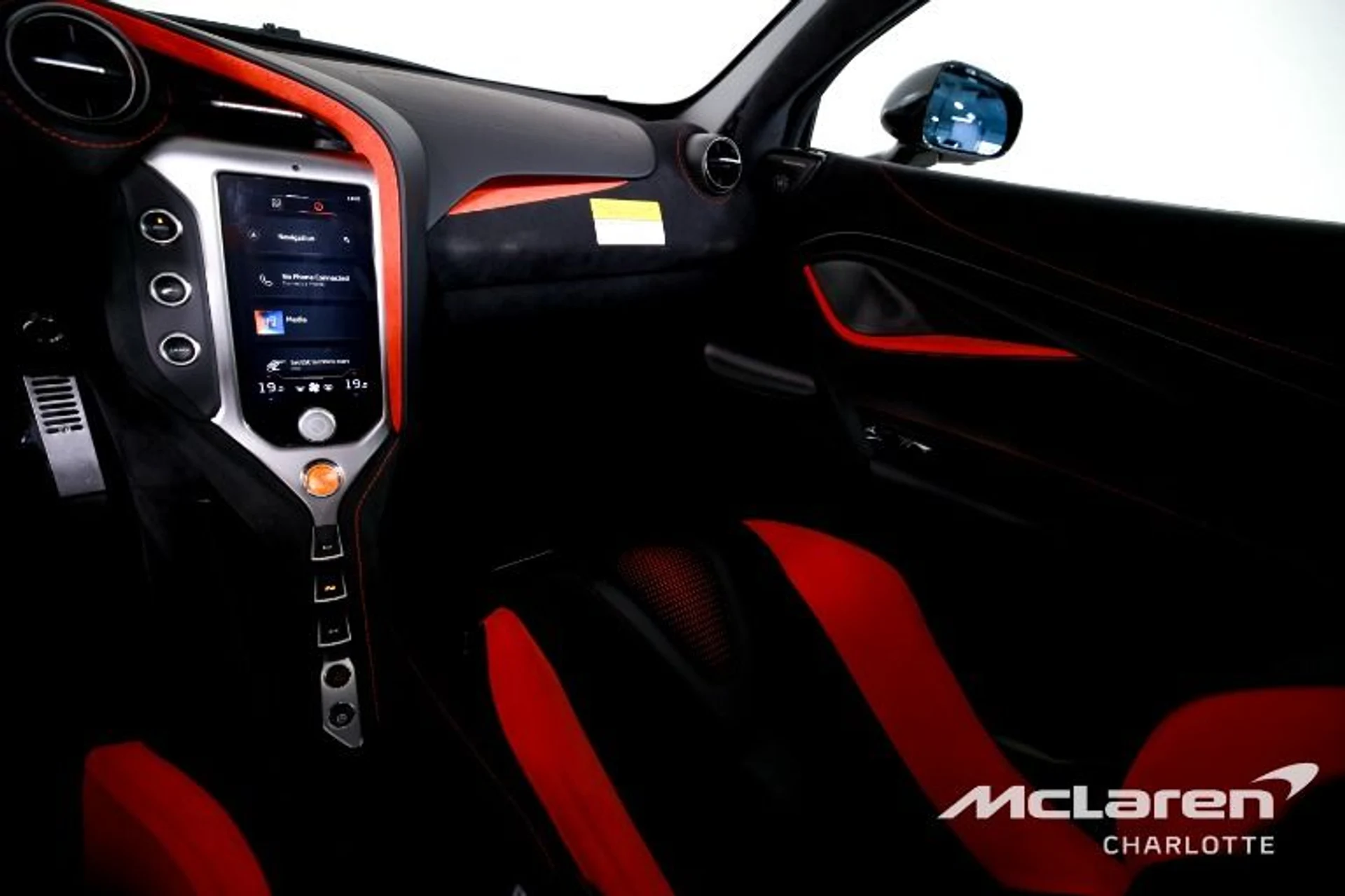 mph014_260843792_Used_2025_Mc_Laren_750_S_b76541293e