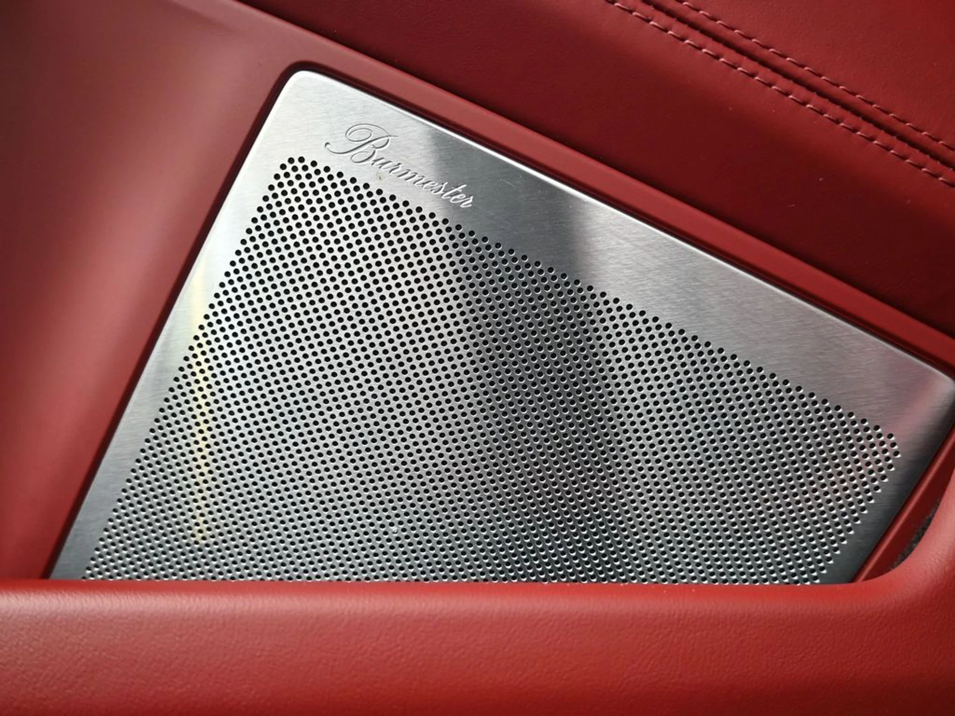 mph014_2616793546_45ee8abb63bd100dfbdeb13b924f9047x_04defd3add