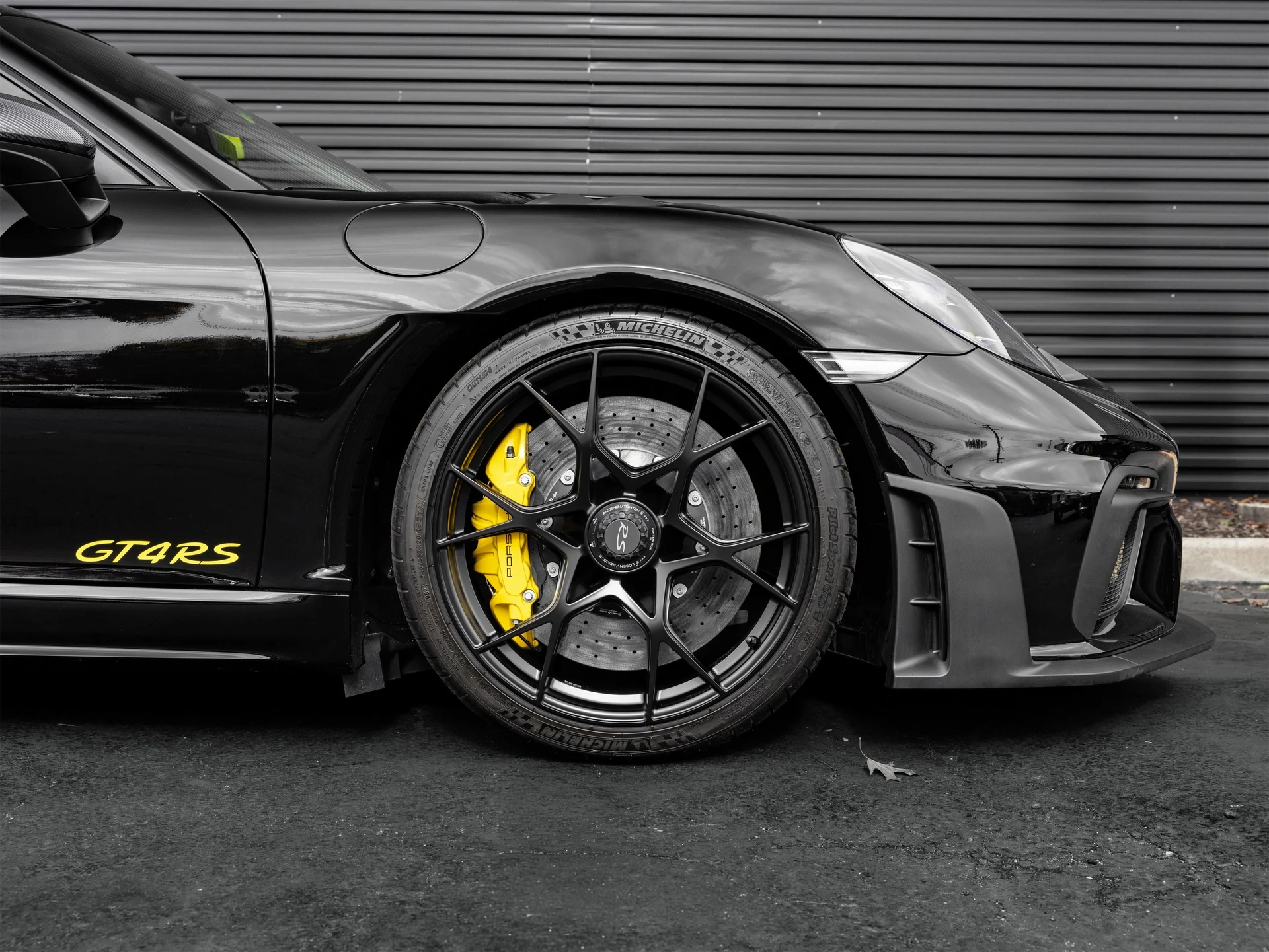 mph014_2622351821_4db6d2871bb109a288baffc0873e199b_094f9c5cad