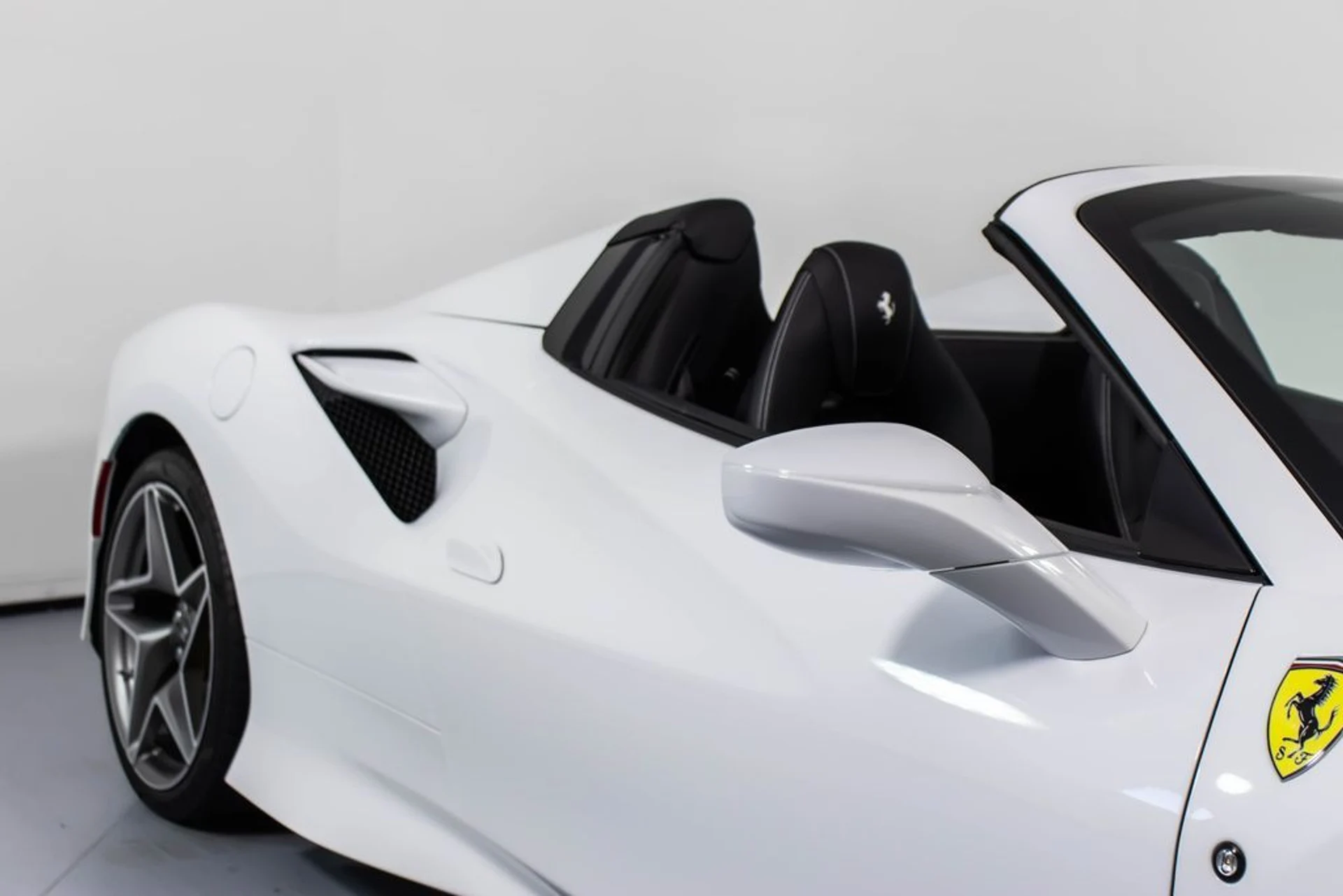 mph014_2624350741_d81e85b7a6ed7ac2bbdf6578e07a6237x_63fd00c755