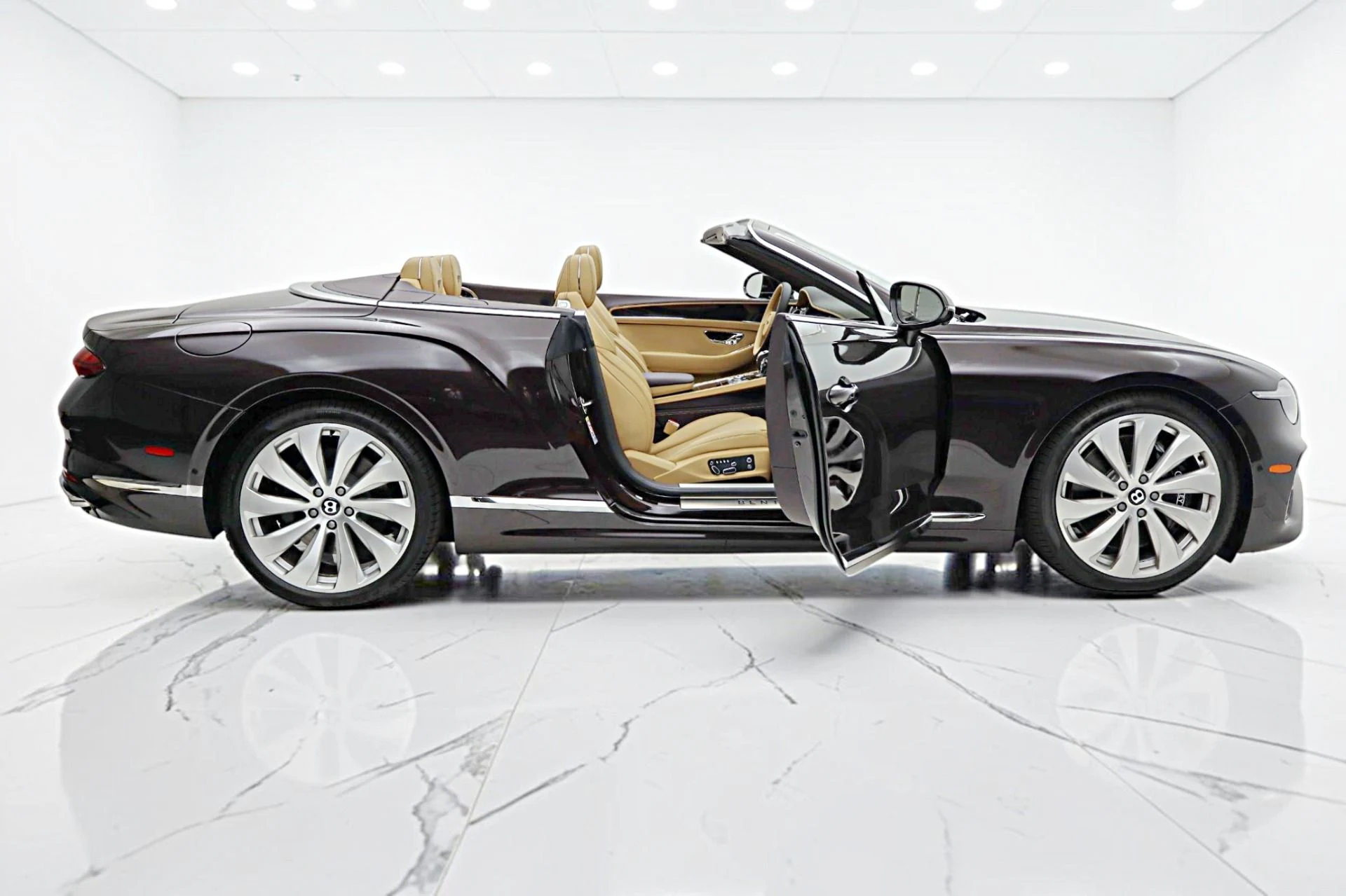 mph014_2633760575_New_2026_Bentley_Continental_GTC_4605809c85