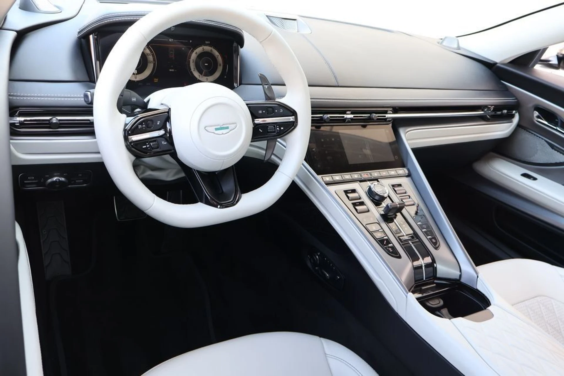 mph014_2634889914_15_d40cf0293d