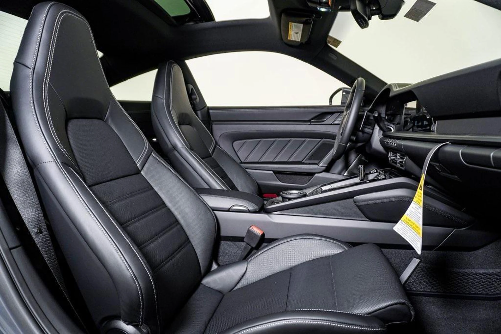 mph014_2635950093_X4_S5b_CAM_1_M4_Ss_YN_2_Fxm8_Iv_Wo_U_0defb6cd63