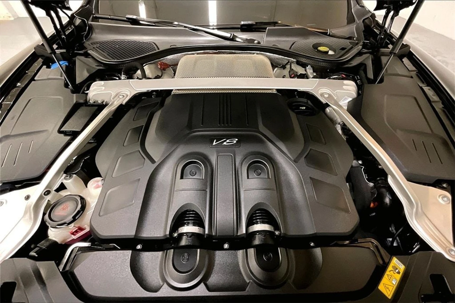 mph014_2636714984_a468f52b283d4e86fe0bd6a3f3a41a47x_71d4e52188