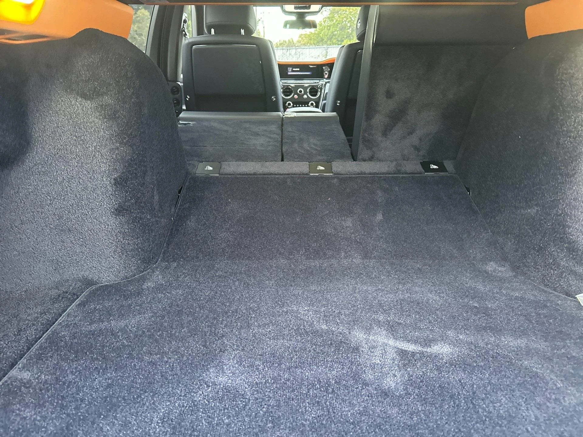 mph014_2636728807_New_2026_Rolls_Royce_Cullinan_Black_Badge_1767193824_8b99c00d71