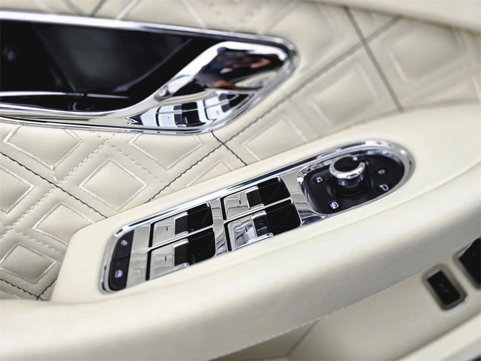 mph014_2637043770_d4505e88b3dea9dc7c888d8e2d69a189_1f03ac6a22