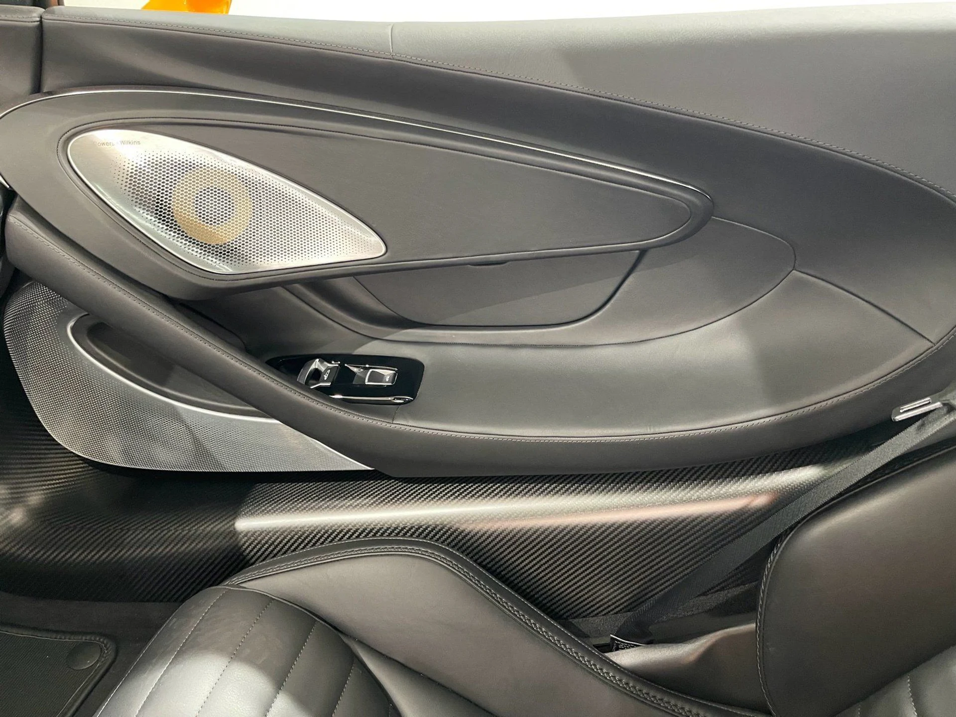 mph014_2638000690_d709a19f9a5dc78357251fb873672101_dacd9c83ce