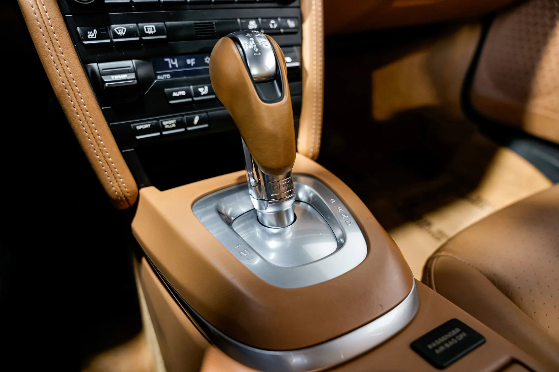 mph014_2638214059_4e18912b7cd01711f39976e99ab6846cx_b28b03aff9