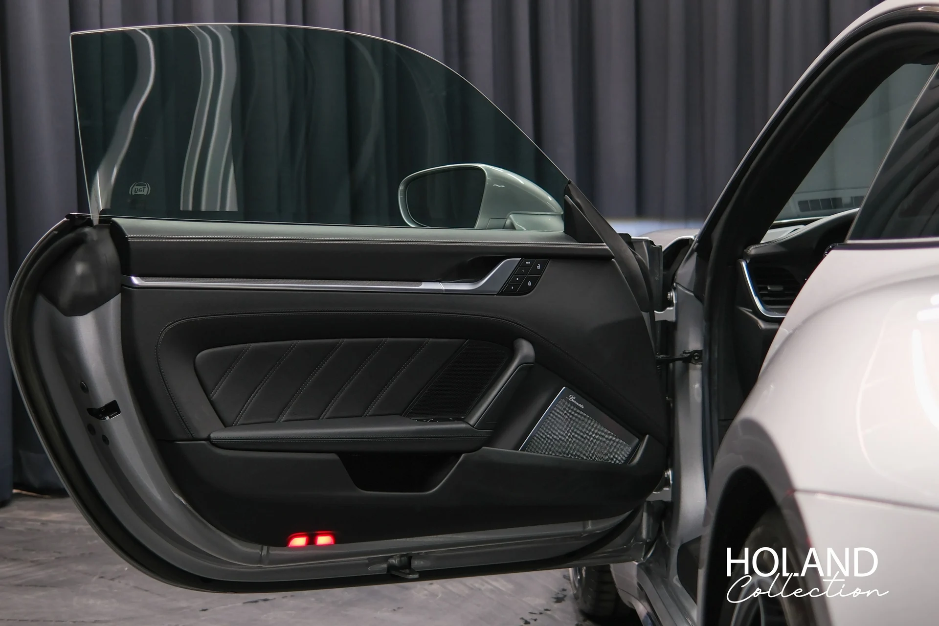 mph014_2646311755_8df1b276_2b44_4058_a9ba_d636dc14ea52_55f7c54776