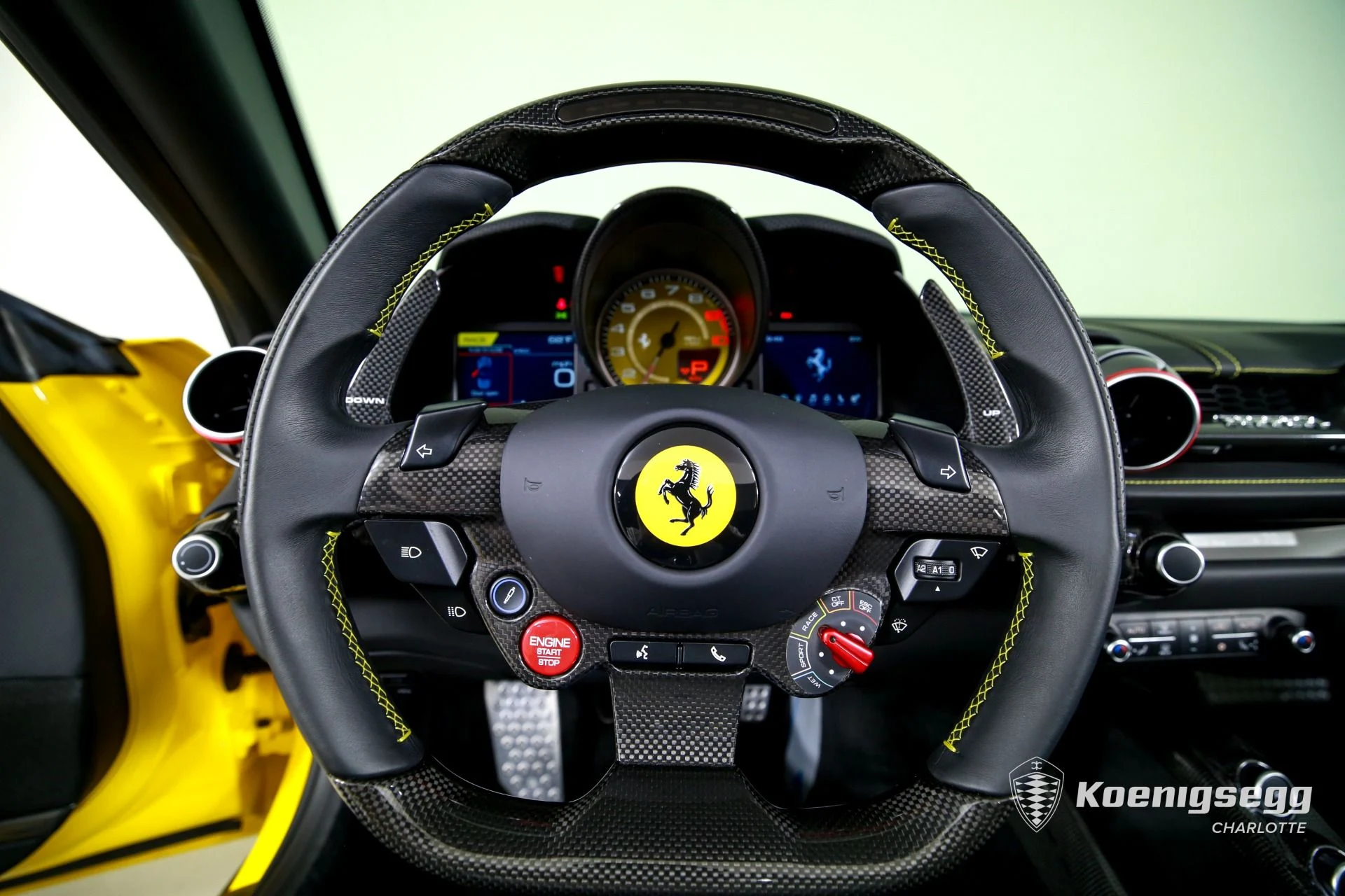 mph014_2651821391_Used_2023_Ferrari_812_GTS_1782495786_45f1f97d9c