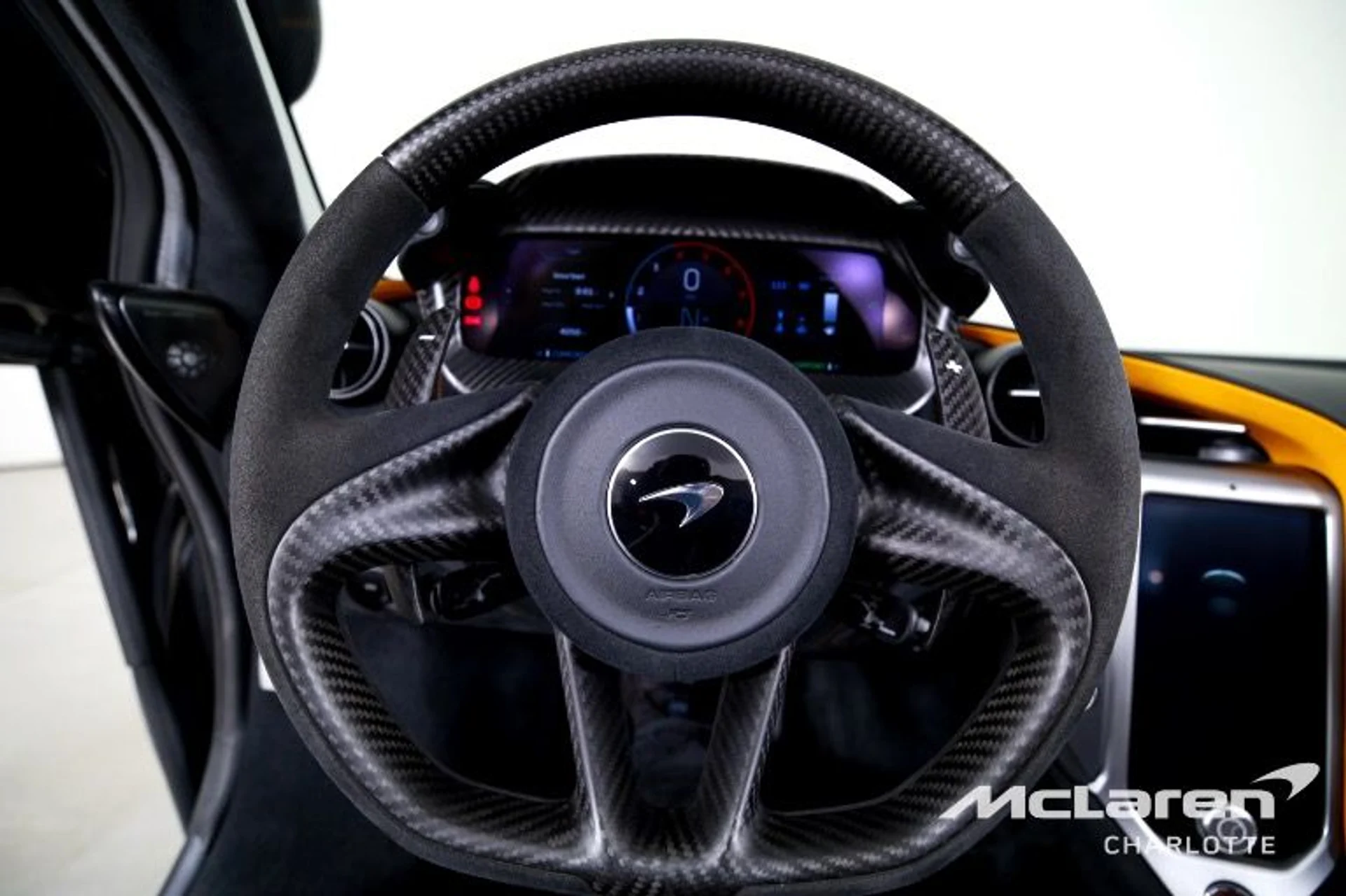 mph014_2655698521_Used_2024_Mc_Laren_750_S_Spider_a7b6e43bc6