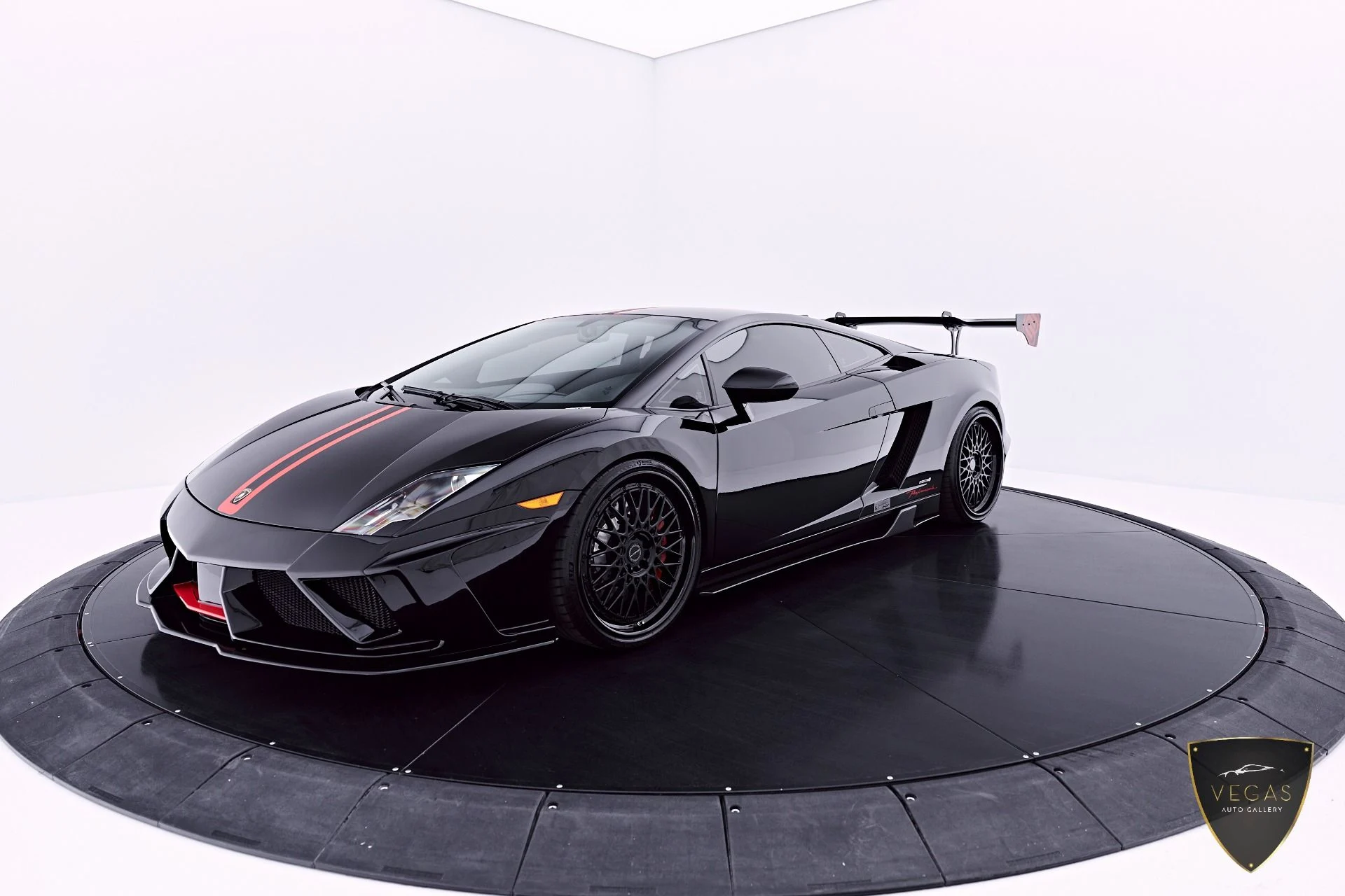 mph014_2656708751_Used_2013_Lamborghini_Gallardo_LP_550_2_1782343801_2cb8e650b0