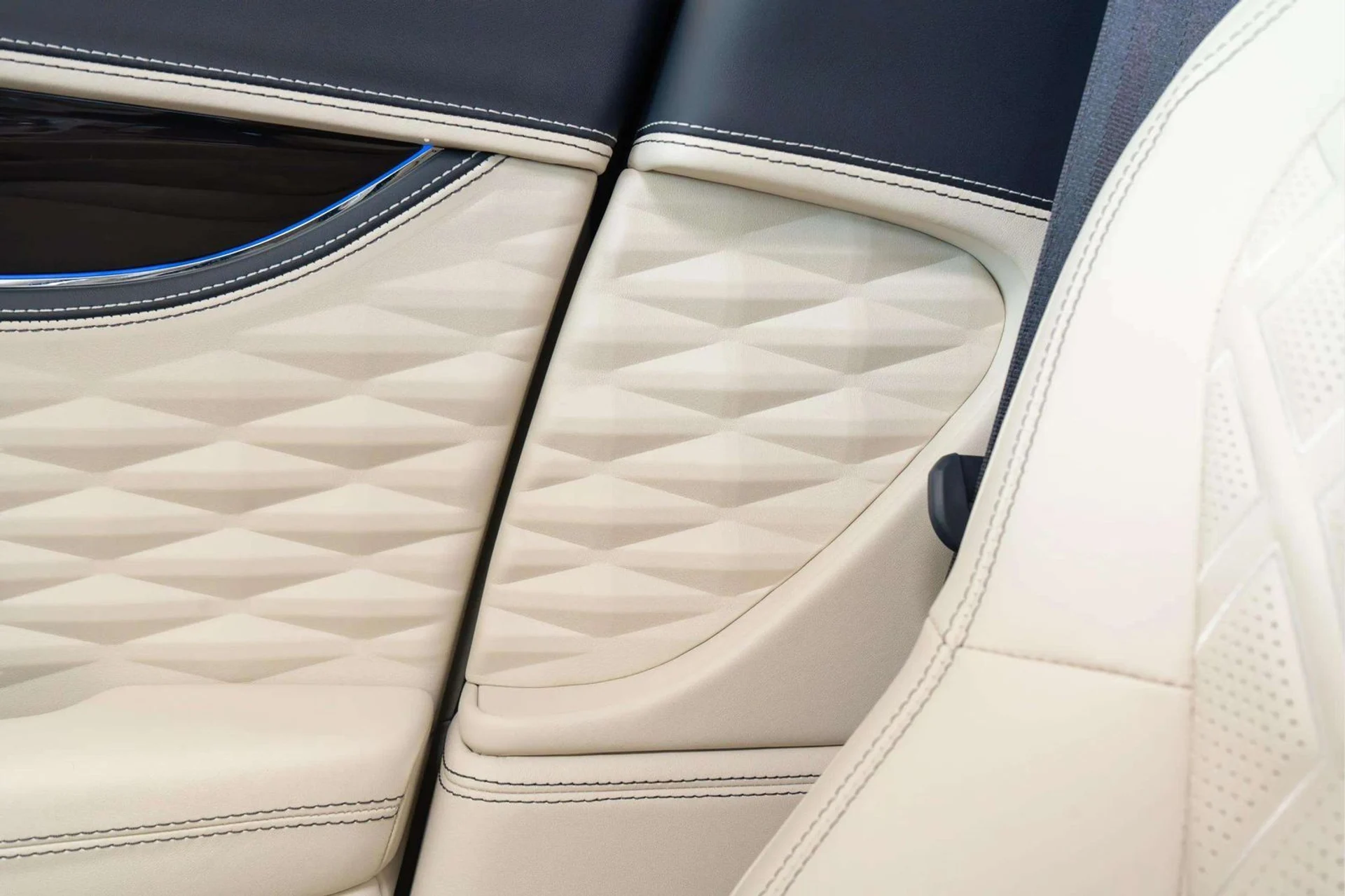 mph014_2657457605_5426782c_30f5_4bb7_9de7_036c133f30e4_b6a6b1e1dc