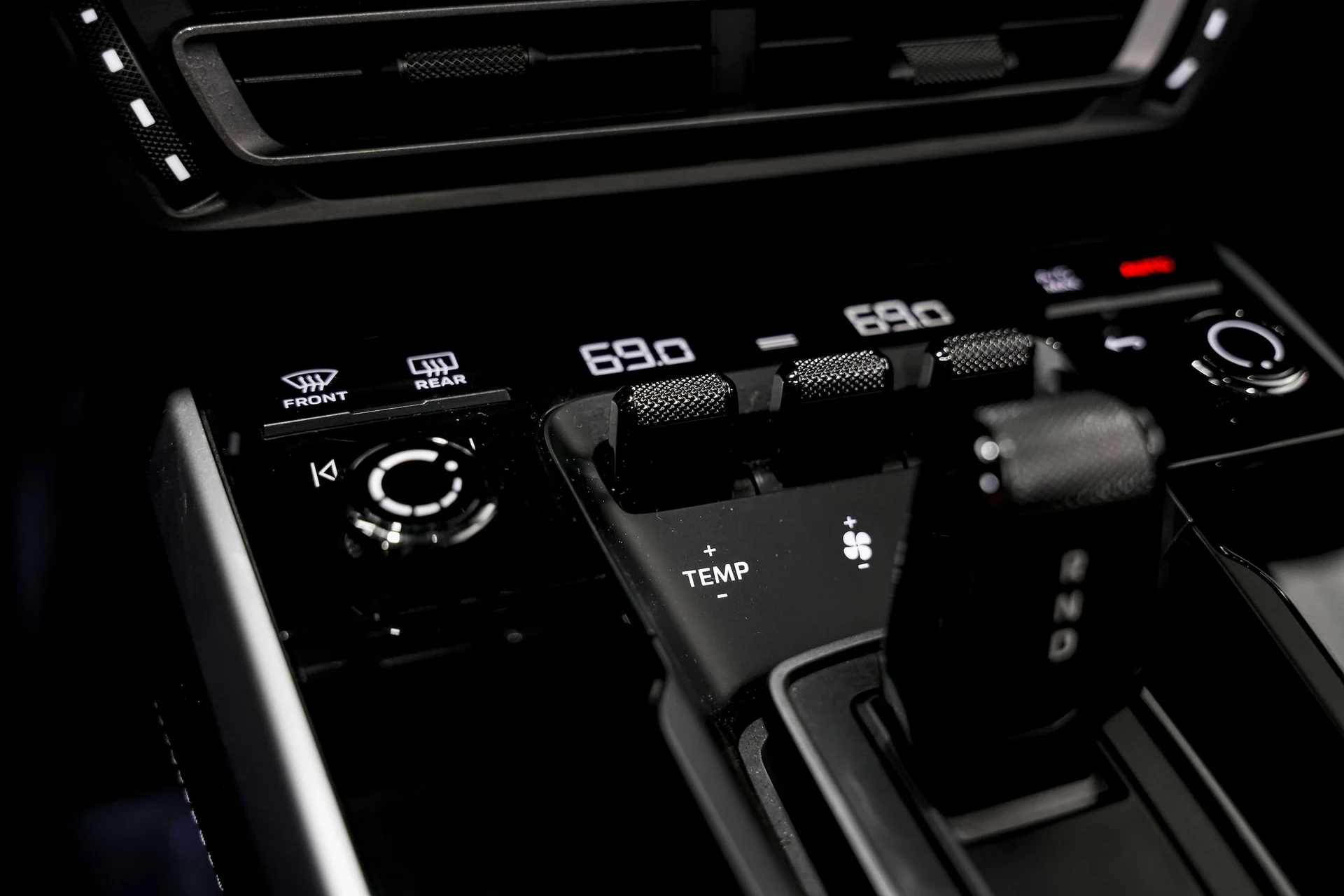 mph014_2661501203_3458908348f93b62eb7faadf678c80dfx_f0dc888ce4