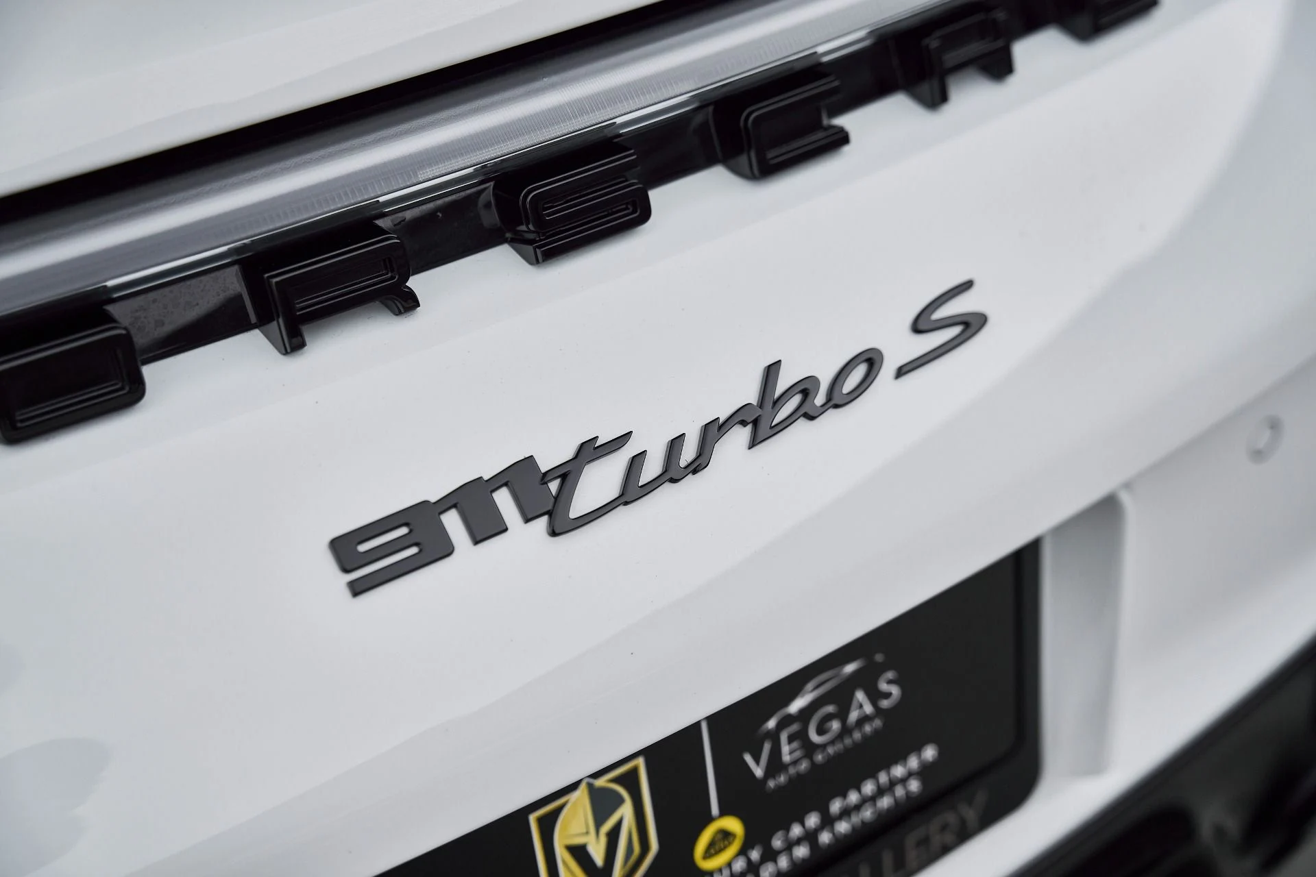 mph014_2662071895_Used_2024_Porsche_911_Turbo_S_1767751430_901cbb788c