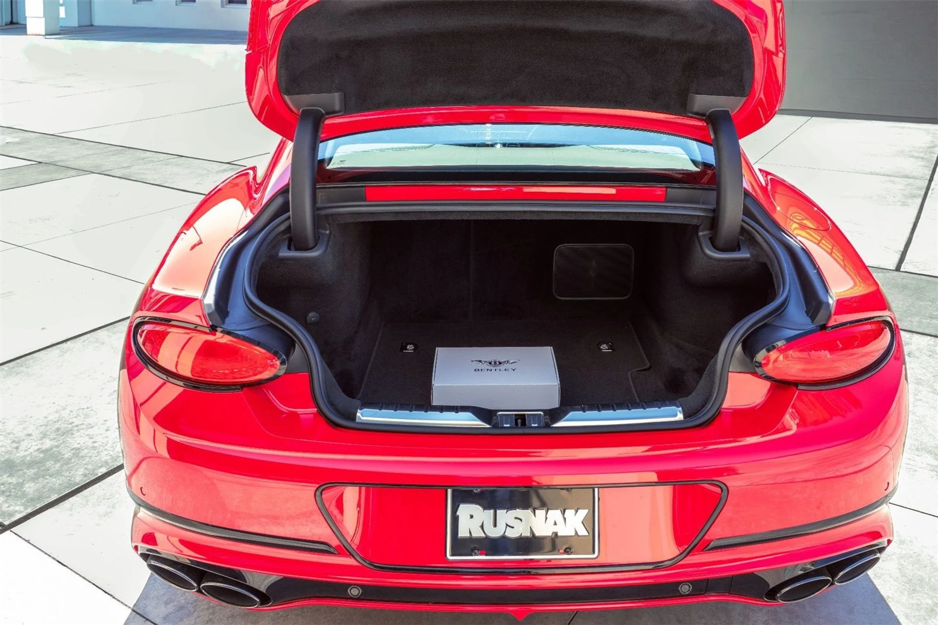 mph014_2667524280_093037f53bacaa996194f4d9bfb3039f_29ec424646