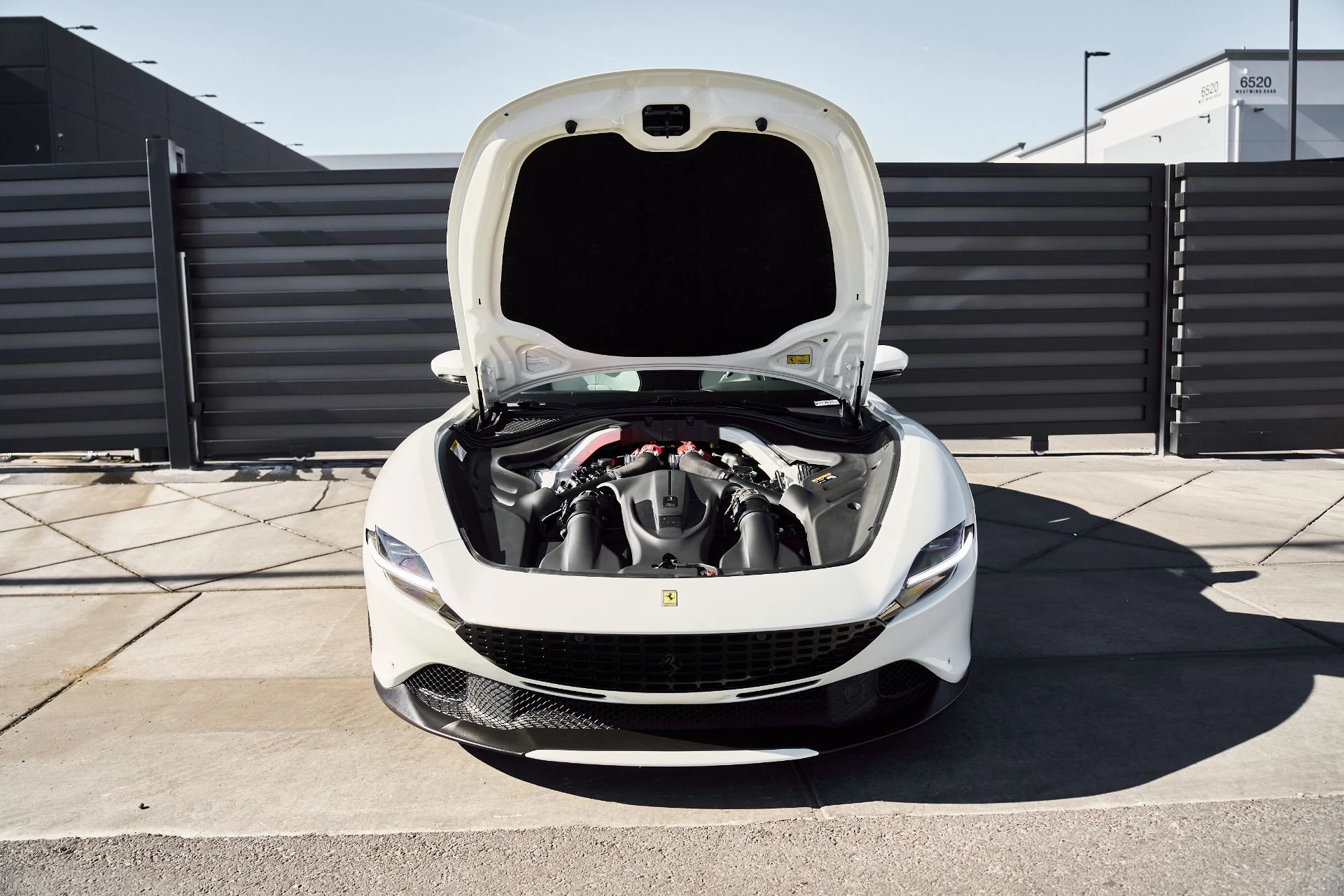 mph014_2671152465_Used_2022_Ferrari_Roma_Base_1764637184_358cdcfd3d