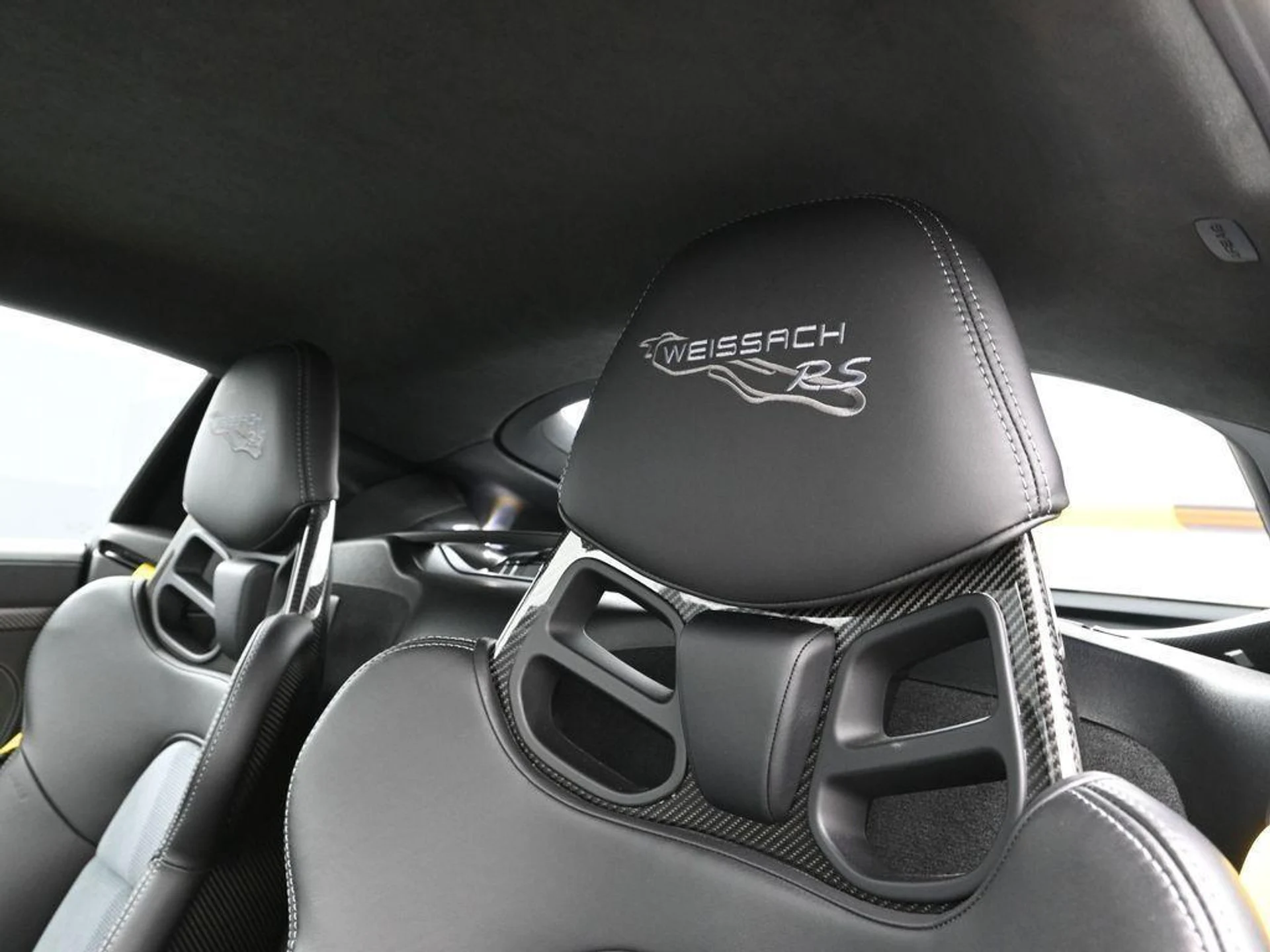 mph014_2672006860_L_Jp_Z_Dv_Yf_Ajiu4_Ox4v_V9_Vg0_K_xw8_1c93b255f0