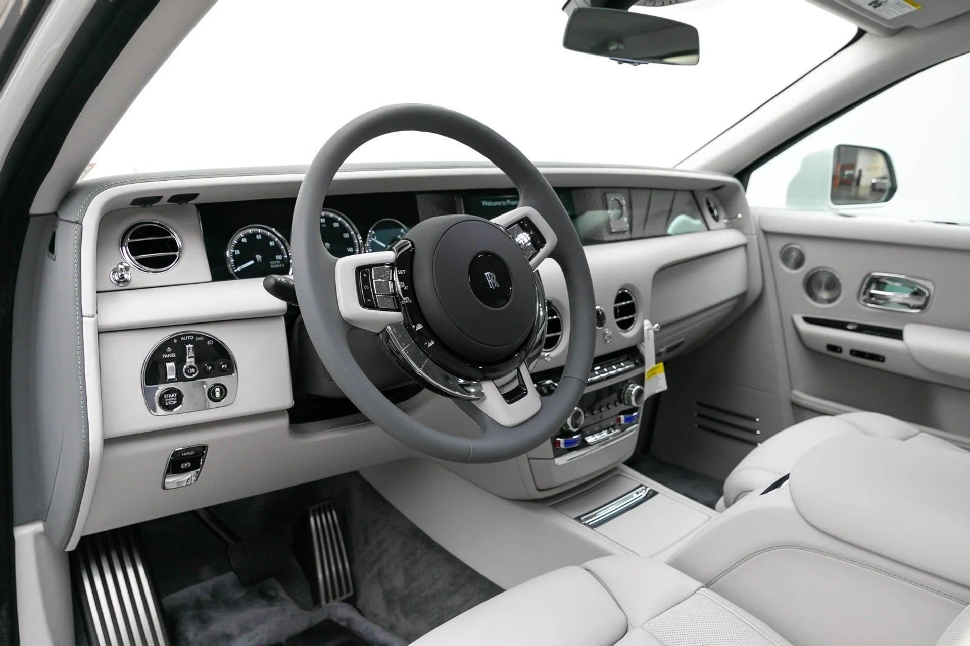 mph014_2673028769_15_25664c3733