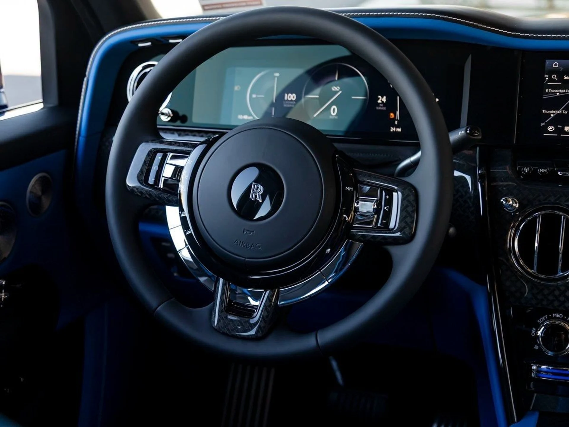 mph014_2674910095_15_db40d3884b