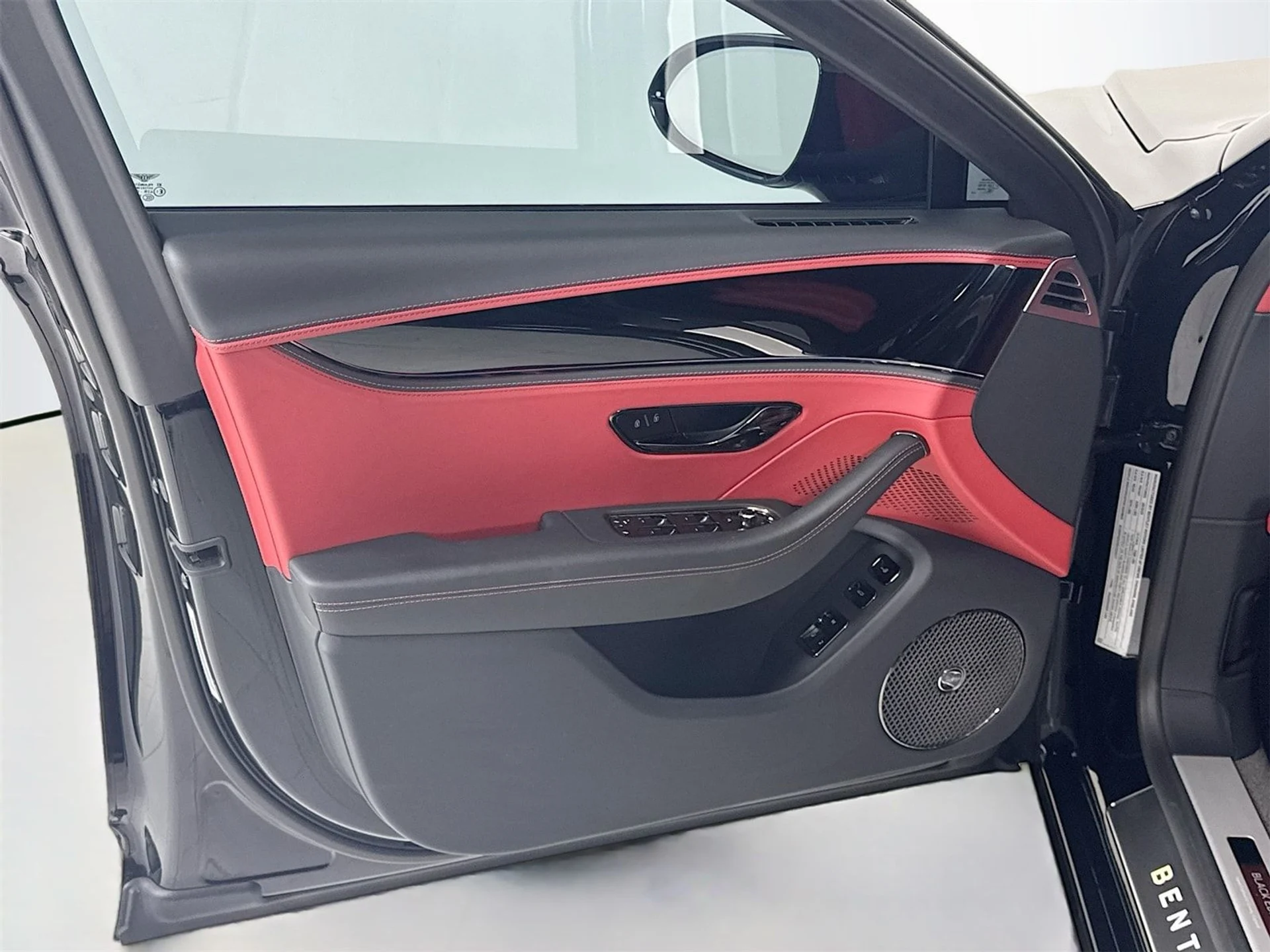 mph014_267677043_0e9539a6d48ba86e93f8306feff8d880x_2e9d2e7ed7