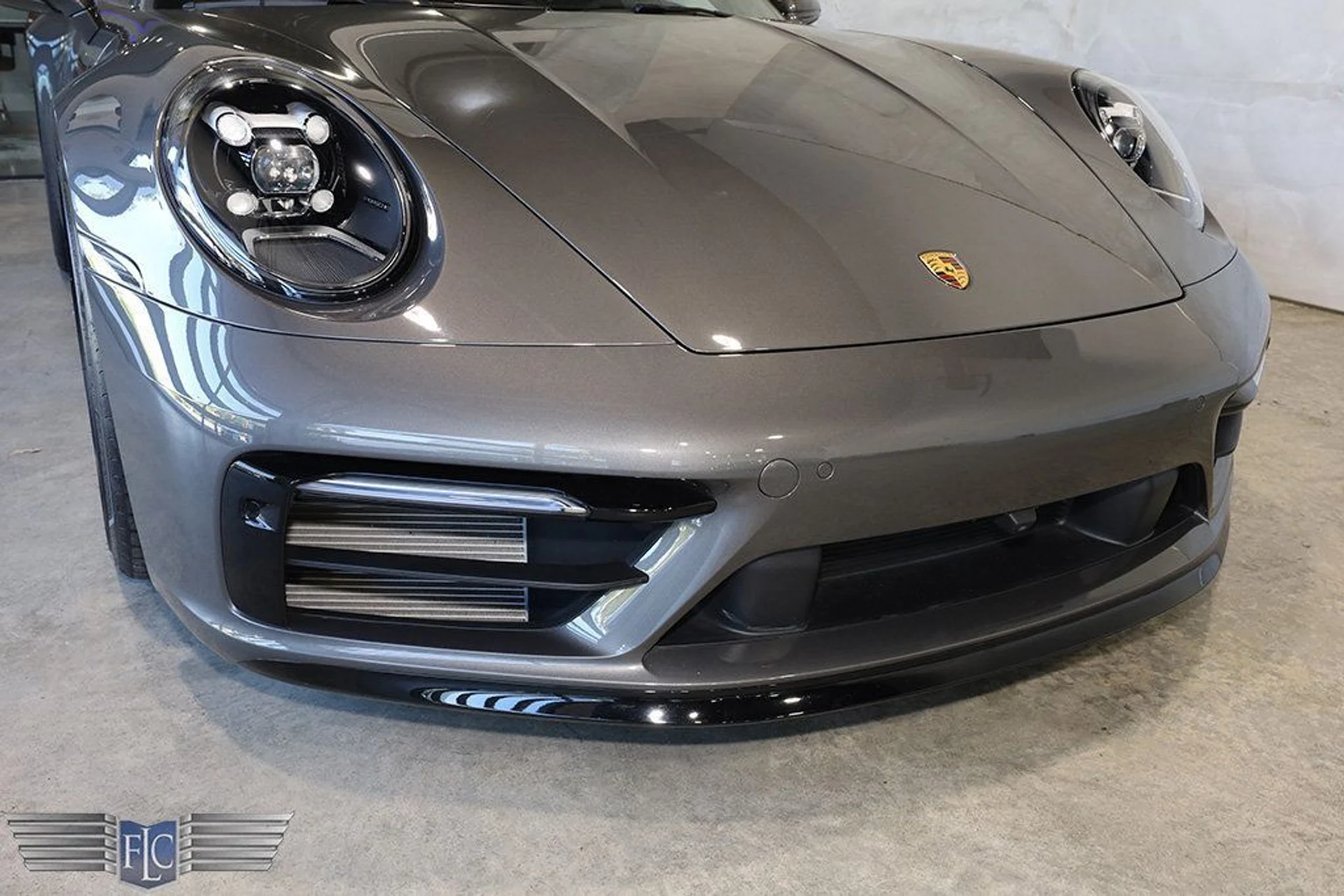 mph014_2687277793_used_2023_porsche_911_carrera4smanualcoupe_9689_22556560_15_1024_485281a476