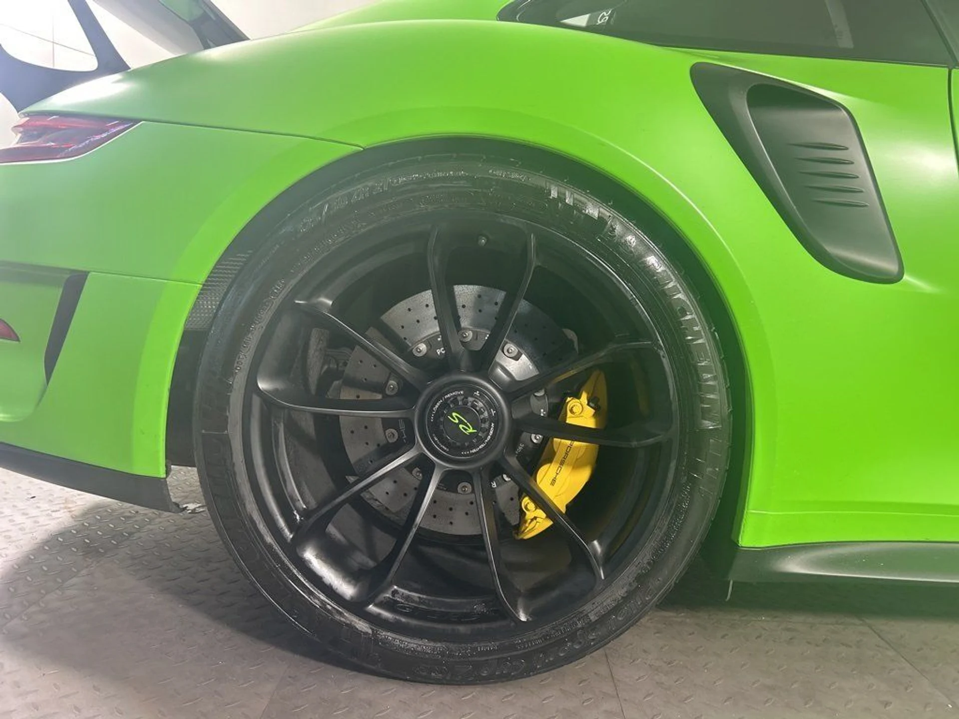 mph014_2689070119_ad80d5118ed419872b455c876698ec98_2b5648e542