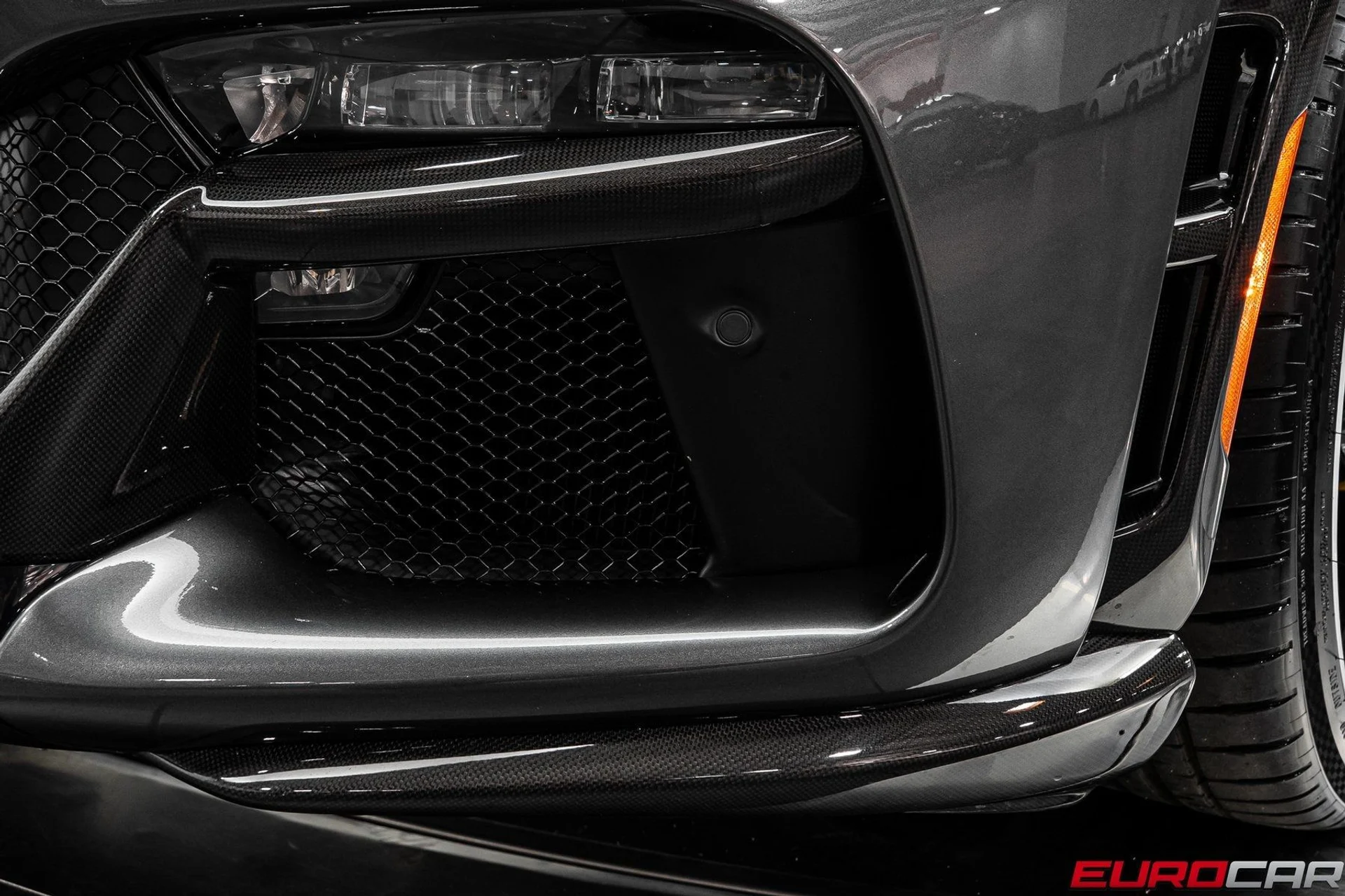 mph014_2689772193_image_15_c21f941fb5