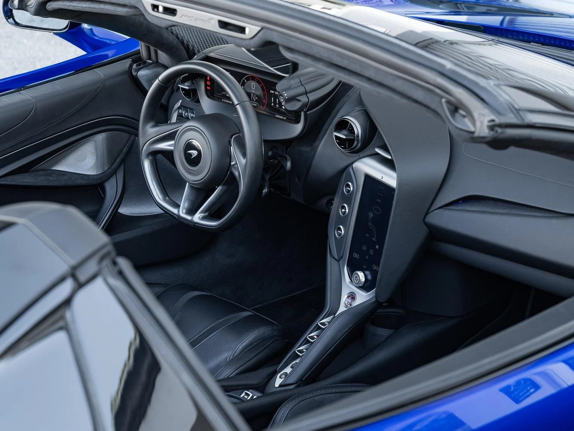 mph014_2695377735_Used_2024_Mc_Laren_750_S_1763507150_69366dc3ca