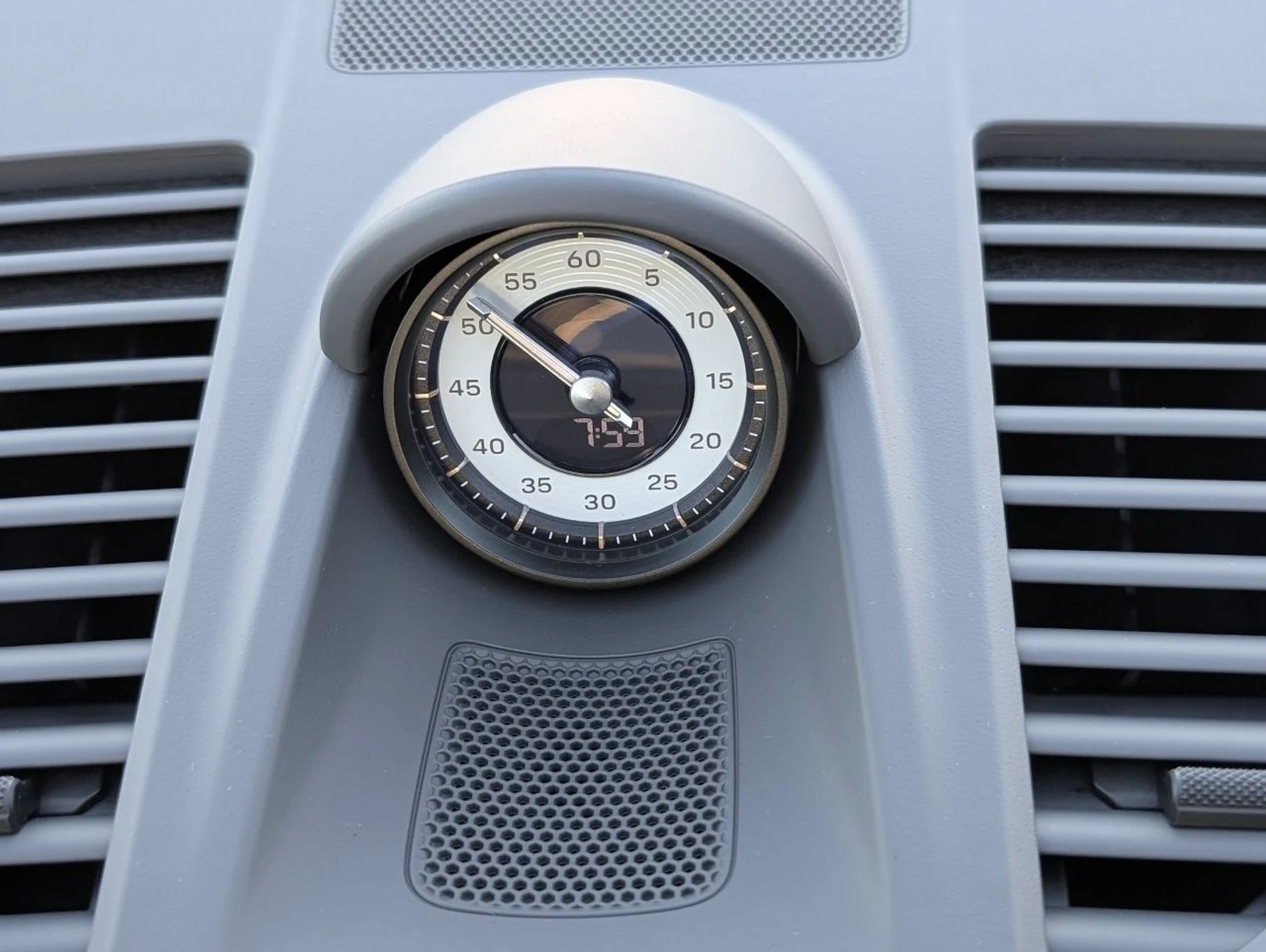 mph014_2696099238_9b5a649d09ba3ed167ac24e9d47abc1d_4d5f809281