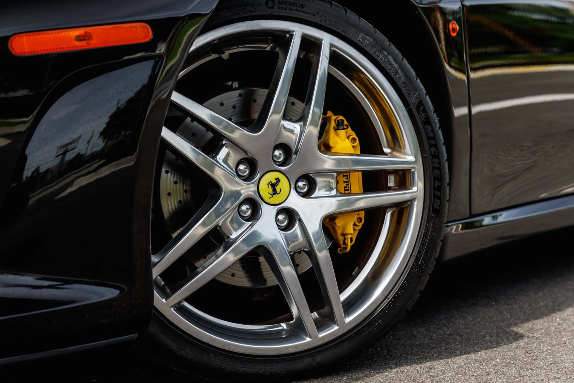 mph014_2696485039_Used_2007_Ferrari_F430_Spider_021631d09d