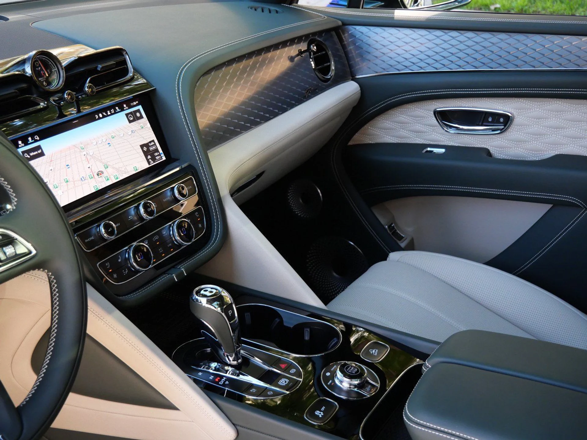 mph014_2704619949_a6467fe3c40088b9d2f71cbb99670c3dx_e23f389c9f