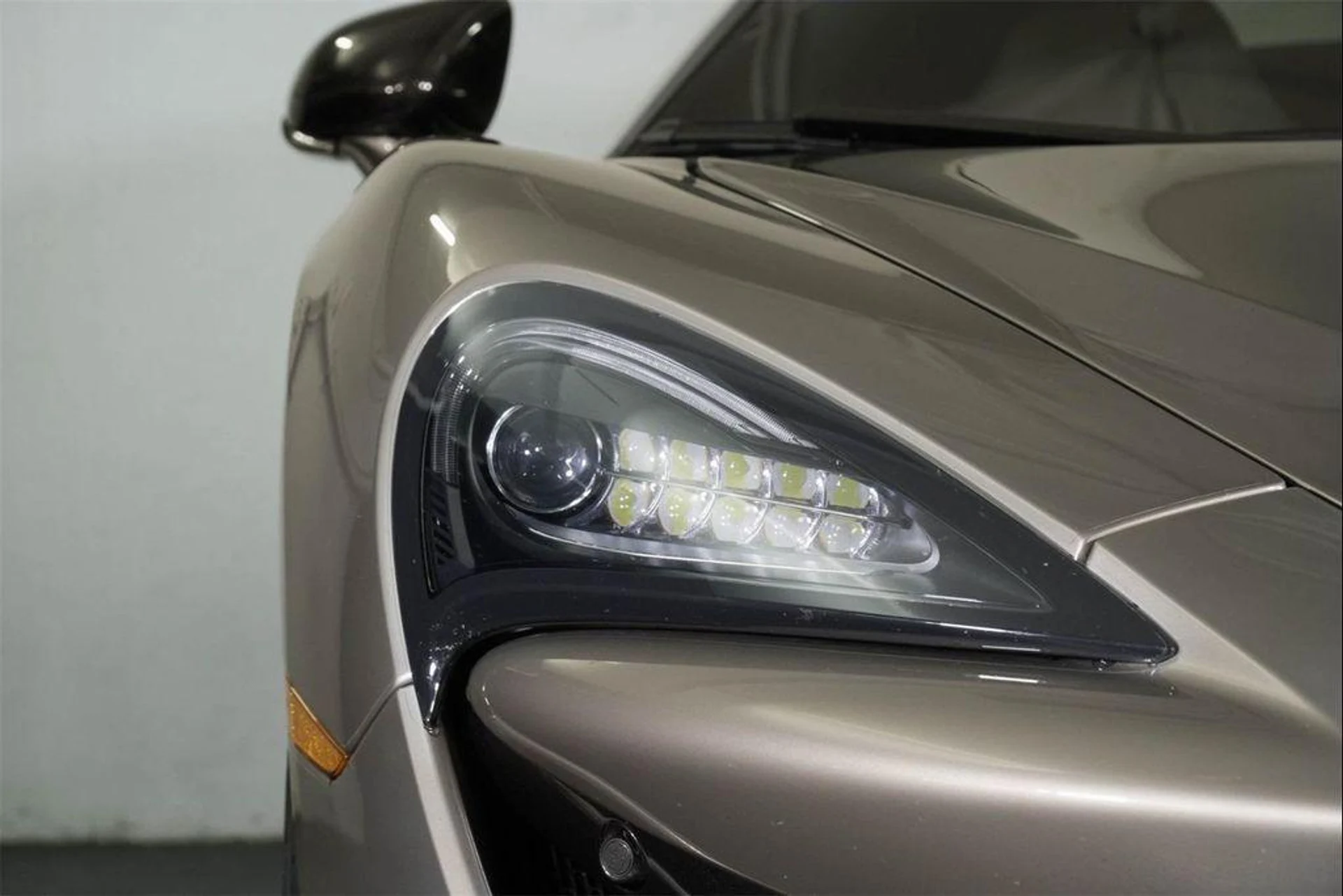 mph014_2713361776_u_BCAM_0yz_Ay_O3d_W33_T1_E_Jp_Tw_J_Xo_f8684c9d04