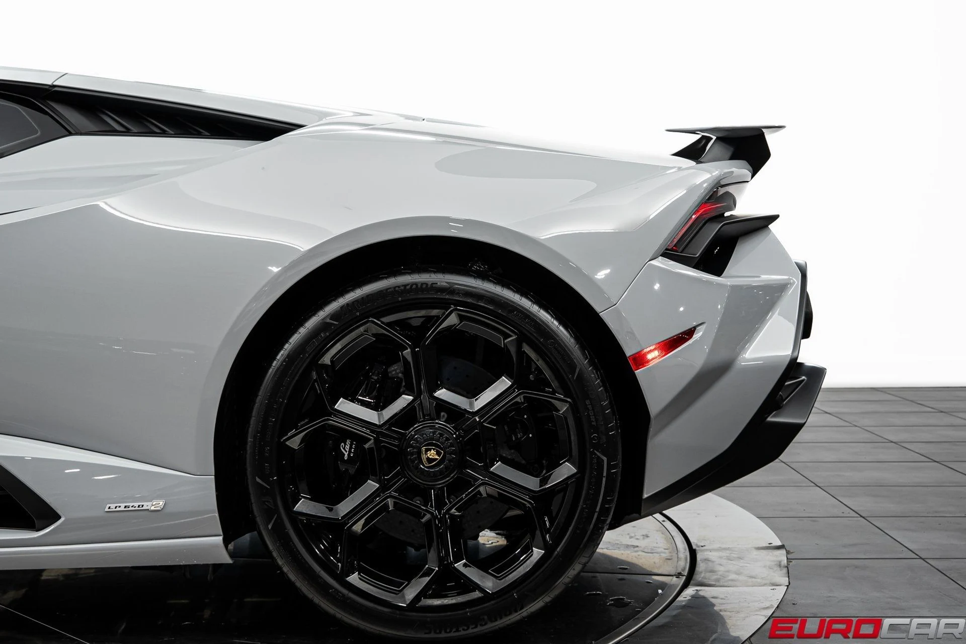 mph014_2713649533_image_15_f53473cb5a