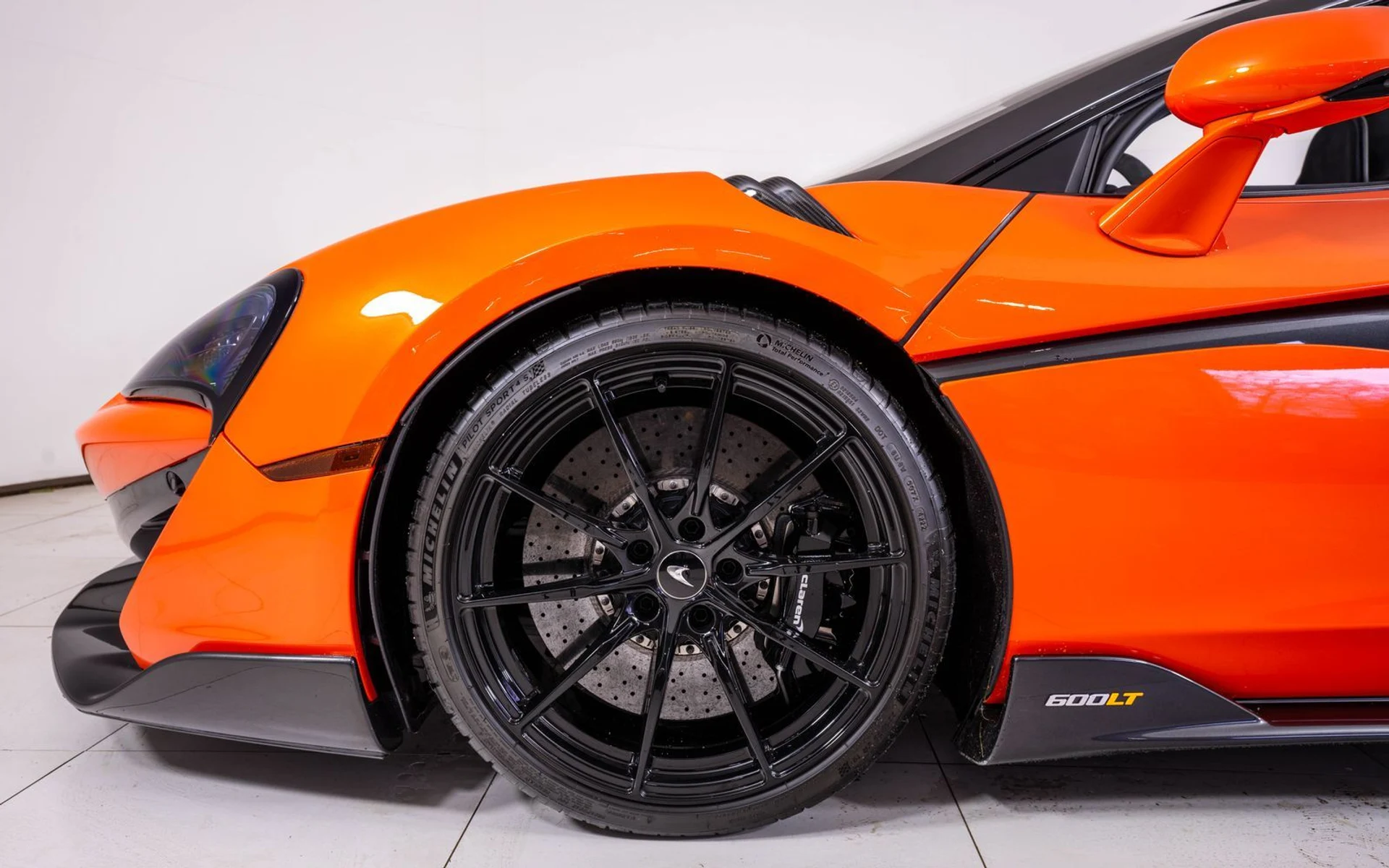 mph014_2720511000_a4e962f644ad75d8a407ca6f2c664ecex_d97ca53eed