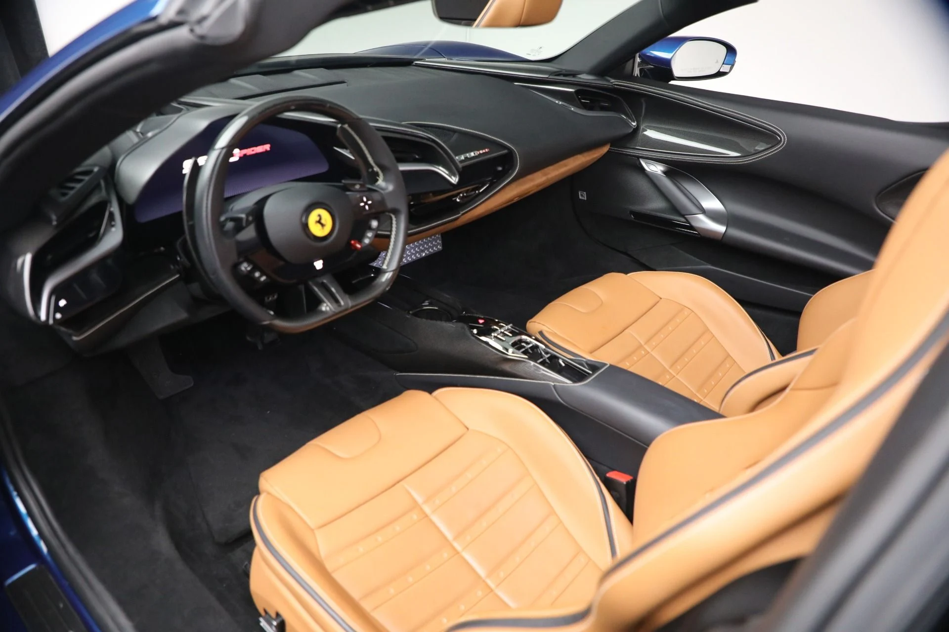 mph014_2725135304_Used_2024_Ferrari_SF_90_Spider_1791405464_55f96ede95
