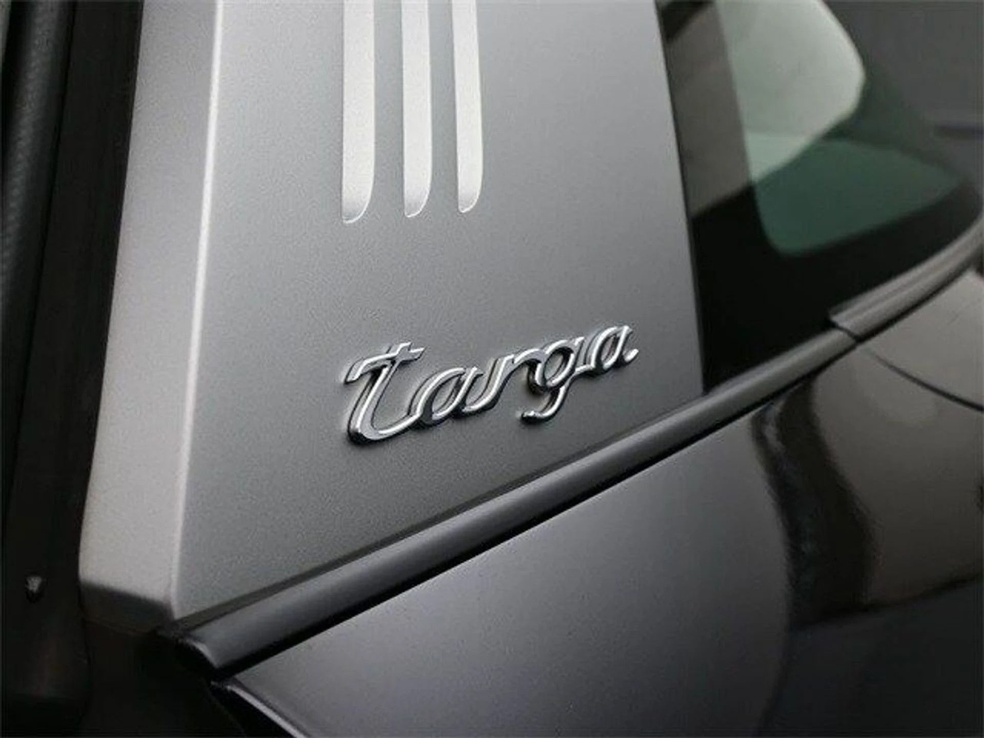 mph014_2725140985_3f0311ad1e8866f82849ed04128b7610x_4da1db944d