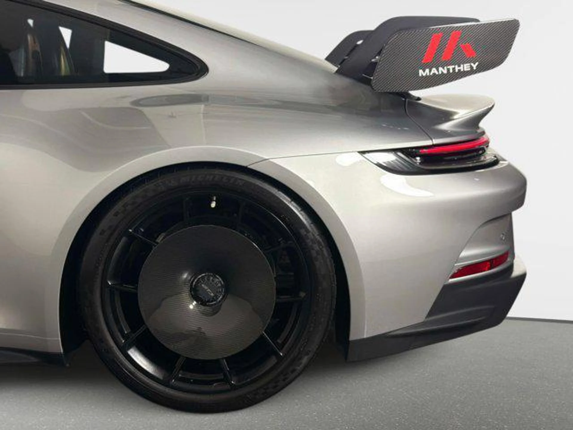 mph014_2728686577_R_Me_Tqn9i_A_Yk7_Islh_M_Rn_D_Fehhinc_67a5224666