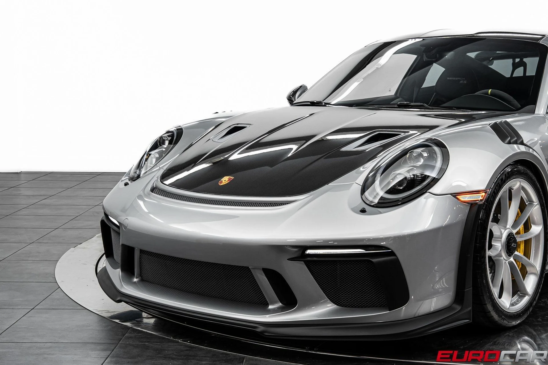 mph014_2729926392_image_15_5f48f15c1f