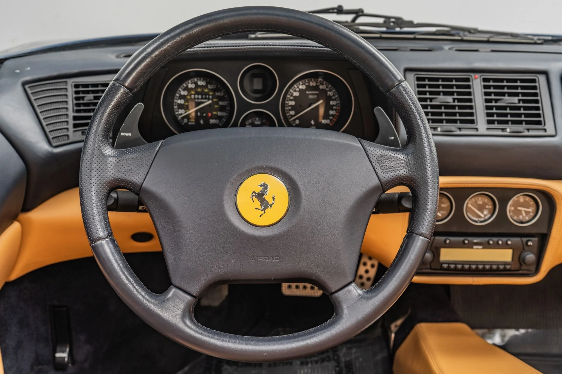 mph014_2736121389_Used_1999_Ferrari_355_F1_Spider_1759861432_e1cacaa7fb