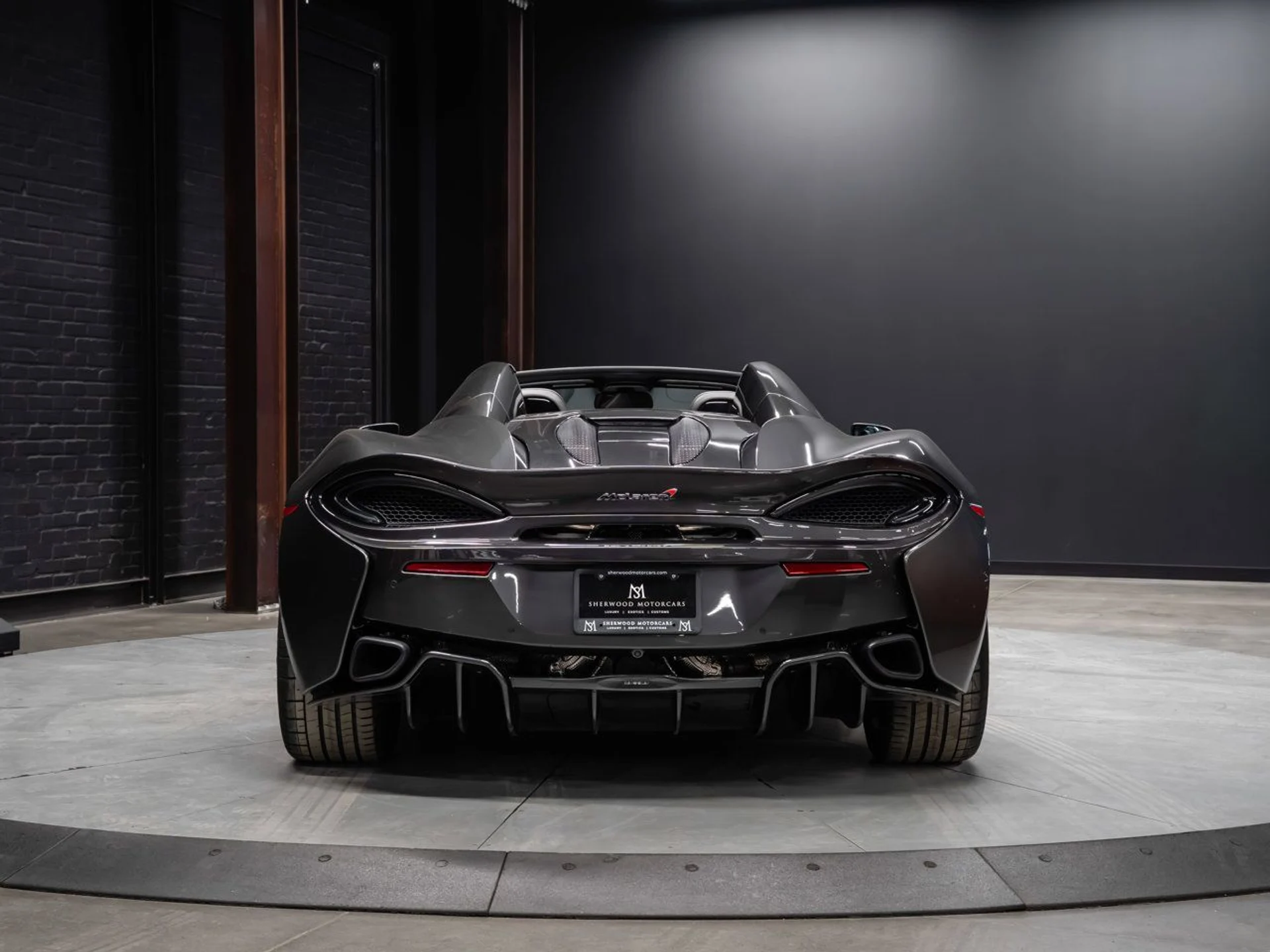mph014_2737795457_mclaren_570s_2018_5505b162ad