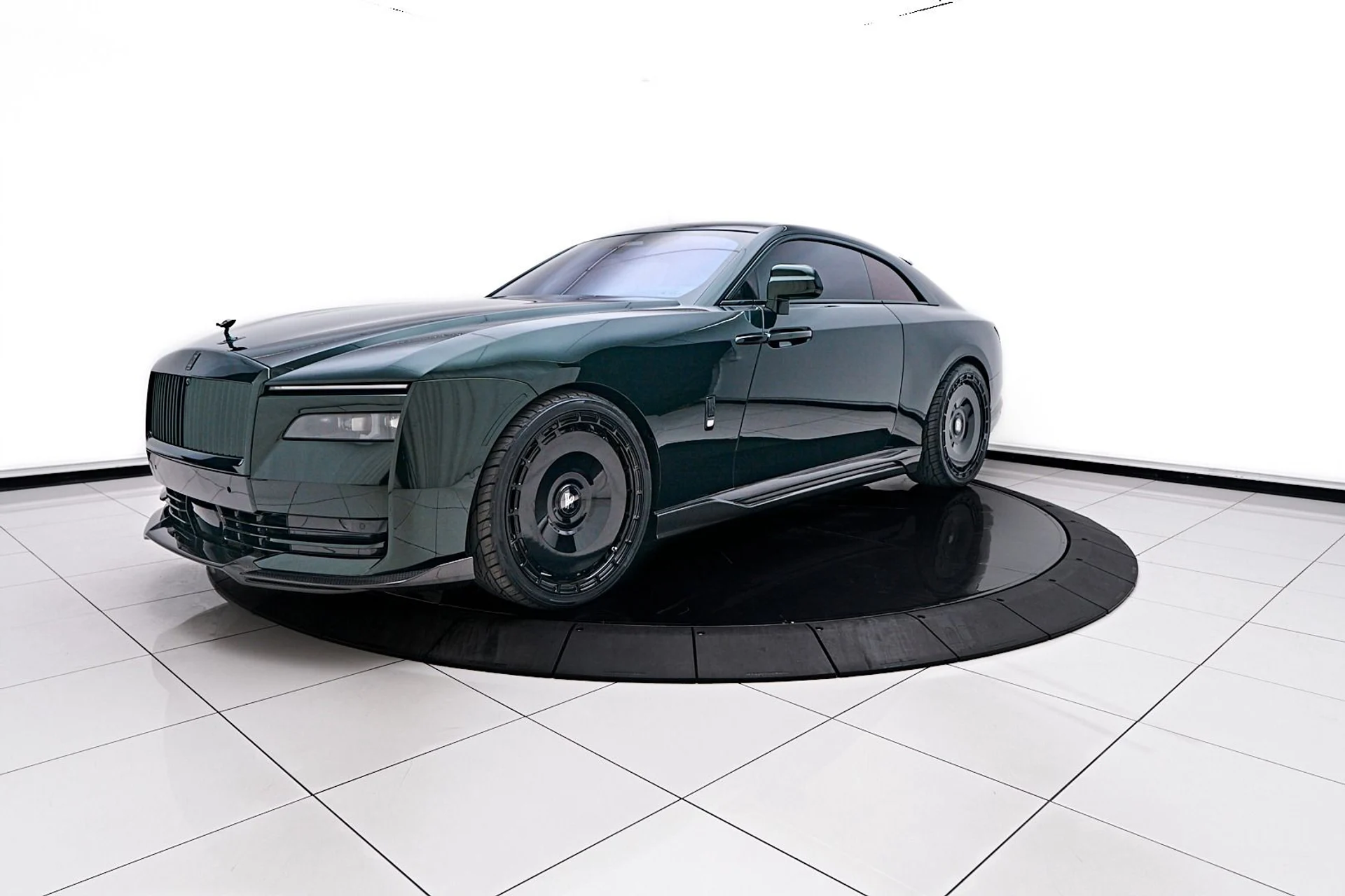 mph014_2747708838_Used_2024_Rolls_Royce_Spectre_1741399260_bd0639720f